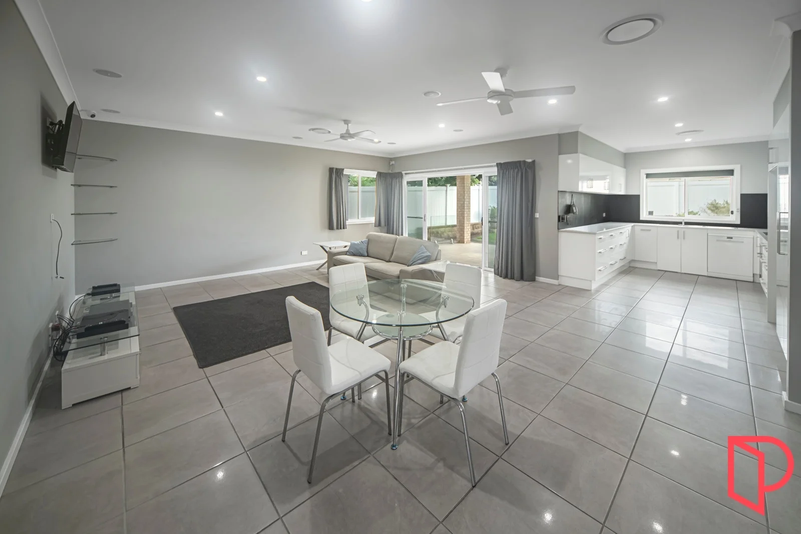 Additional image 2 of 42 Young Avenue, Nowra NSW 2541