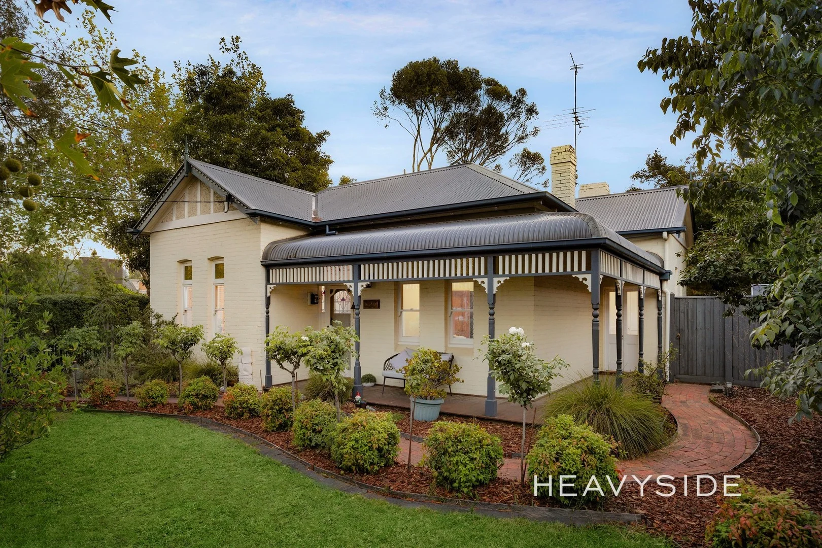 96 Middlesex Road, Surrey Hills VIC 3127