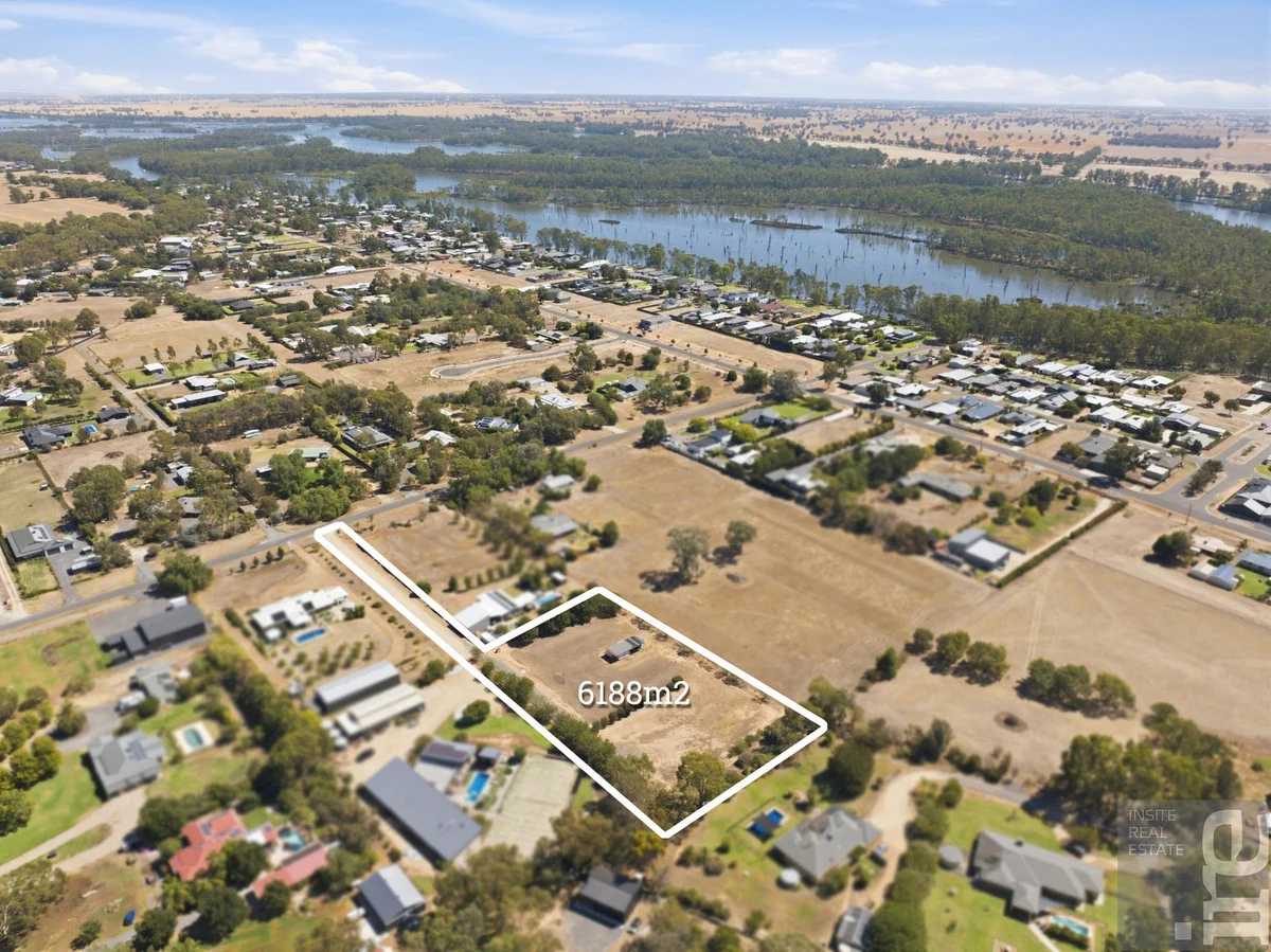 10 Wood Street, Bundalong VIC 3730