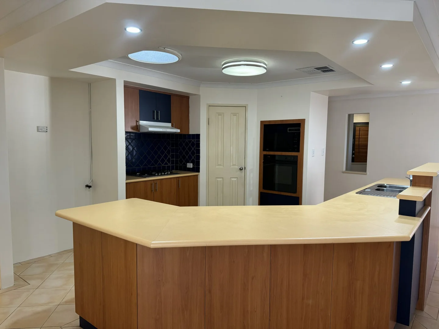 Additional image 11 of 3 Koolinda Close, South Lake WA 6164