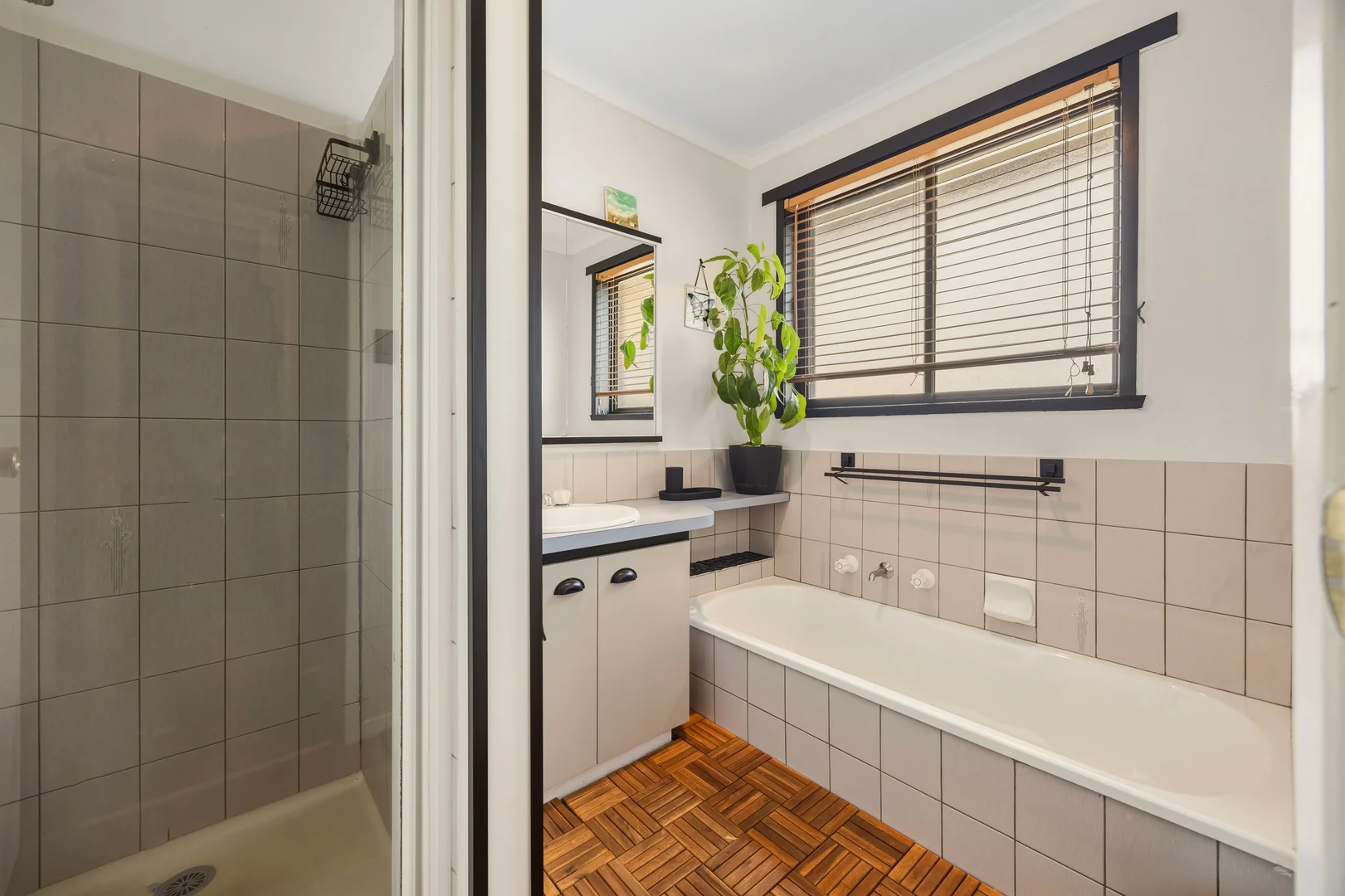 Additional image 15 of 43 Briardale Avenue, Enfield VIC 3352