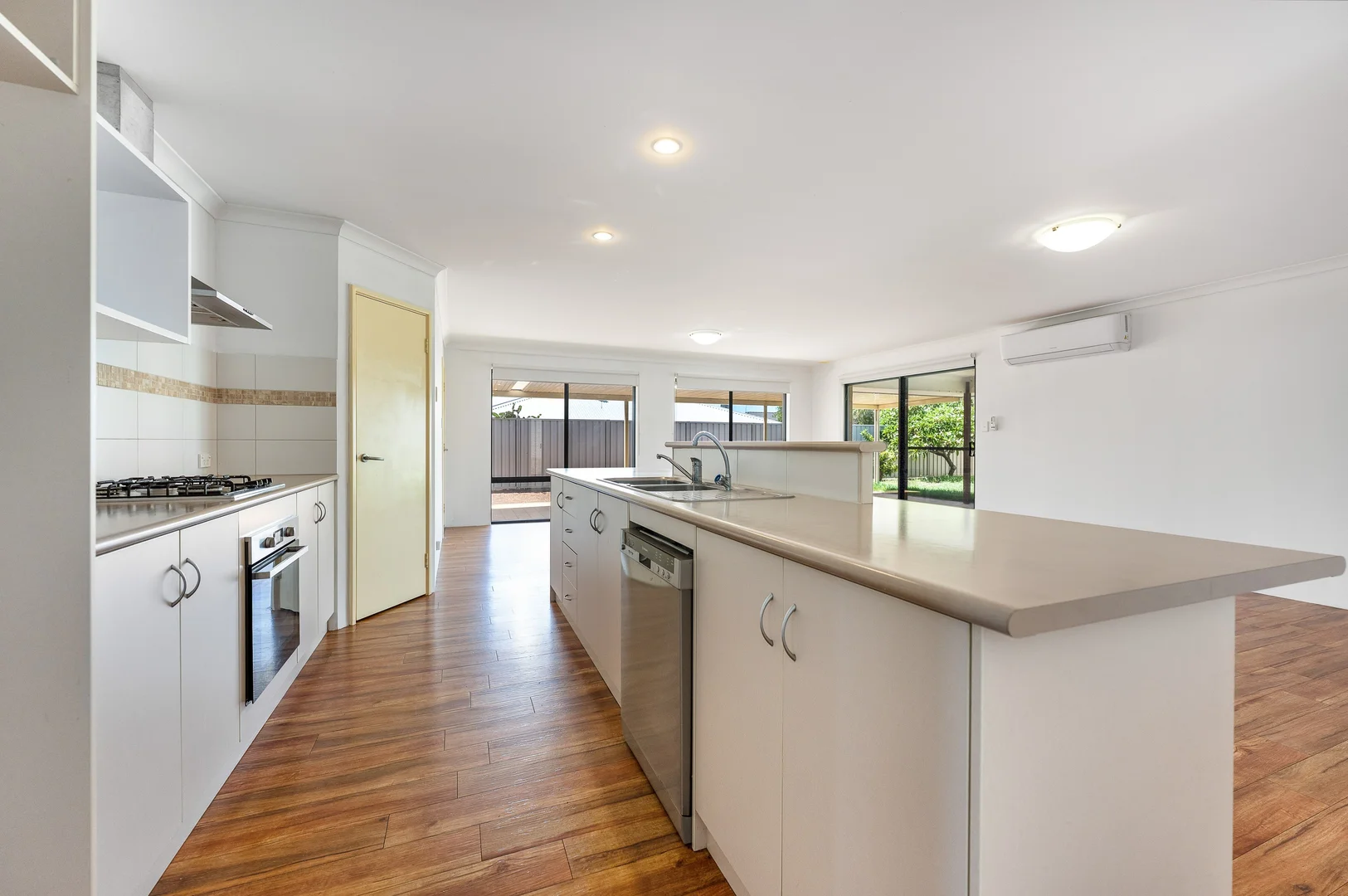 Additional image 2 of 47 Derna Parade, Wandina WA 6530