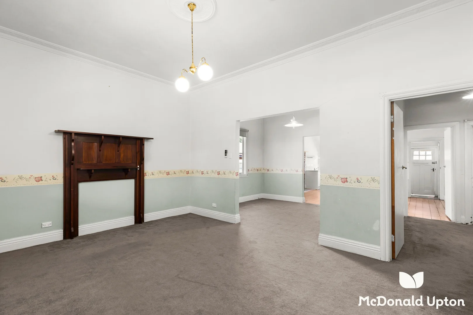 Additional image 8 of 19 Ramsay Street, Aberfeldie VIC 3040