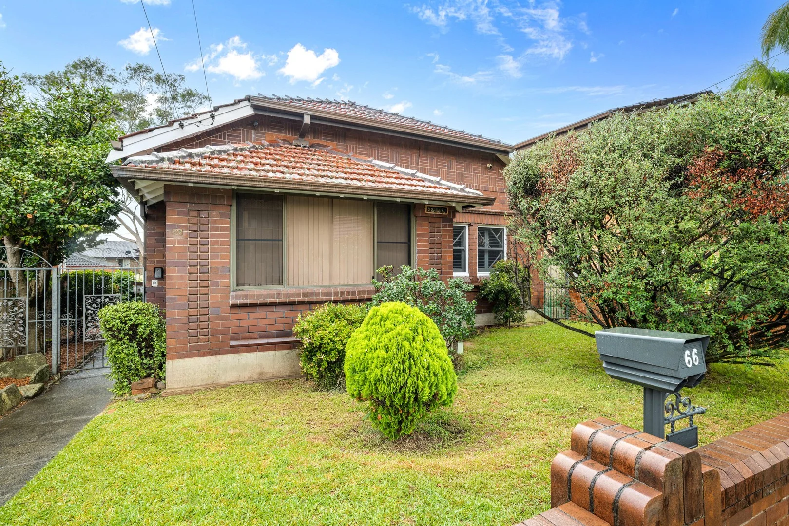 66 Lily Street, Hurstville NSW 2220
