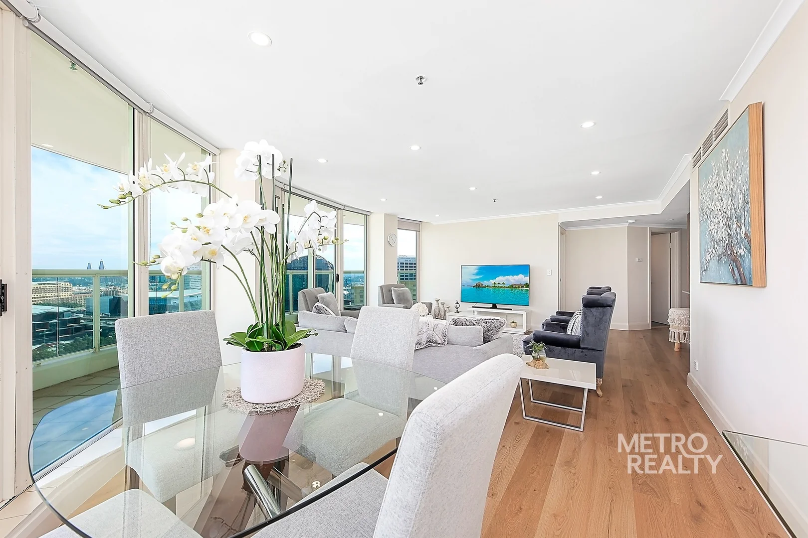 Additional image 3 of 2503/348-352 Sussex Street, Sydney NSW 2000