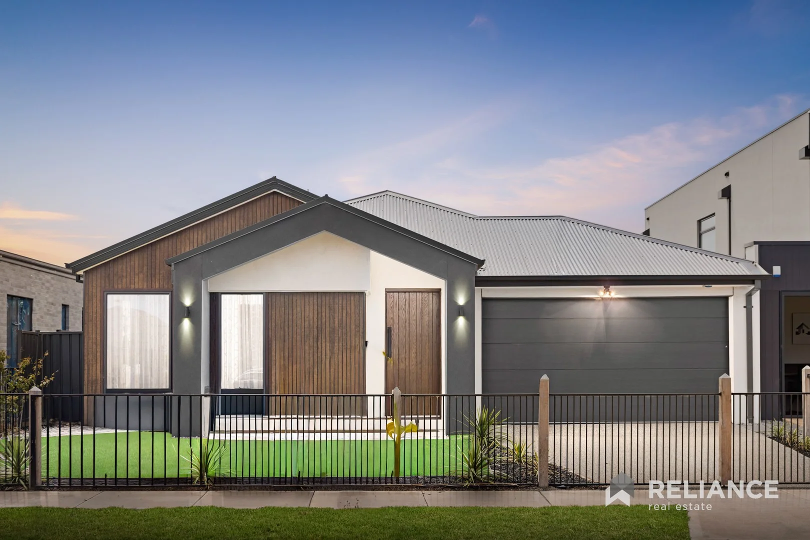 15 Perlino Boulevard, Tarneit VIC 3029