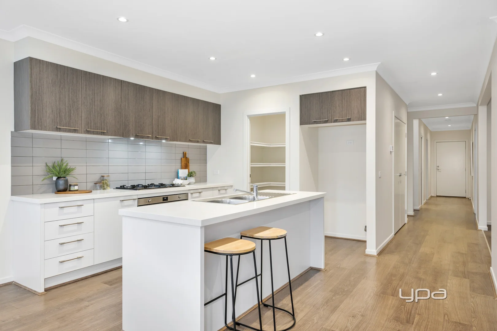 Additional image 6 of 323 Frontier Avenue, Aintree VIC 3336