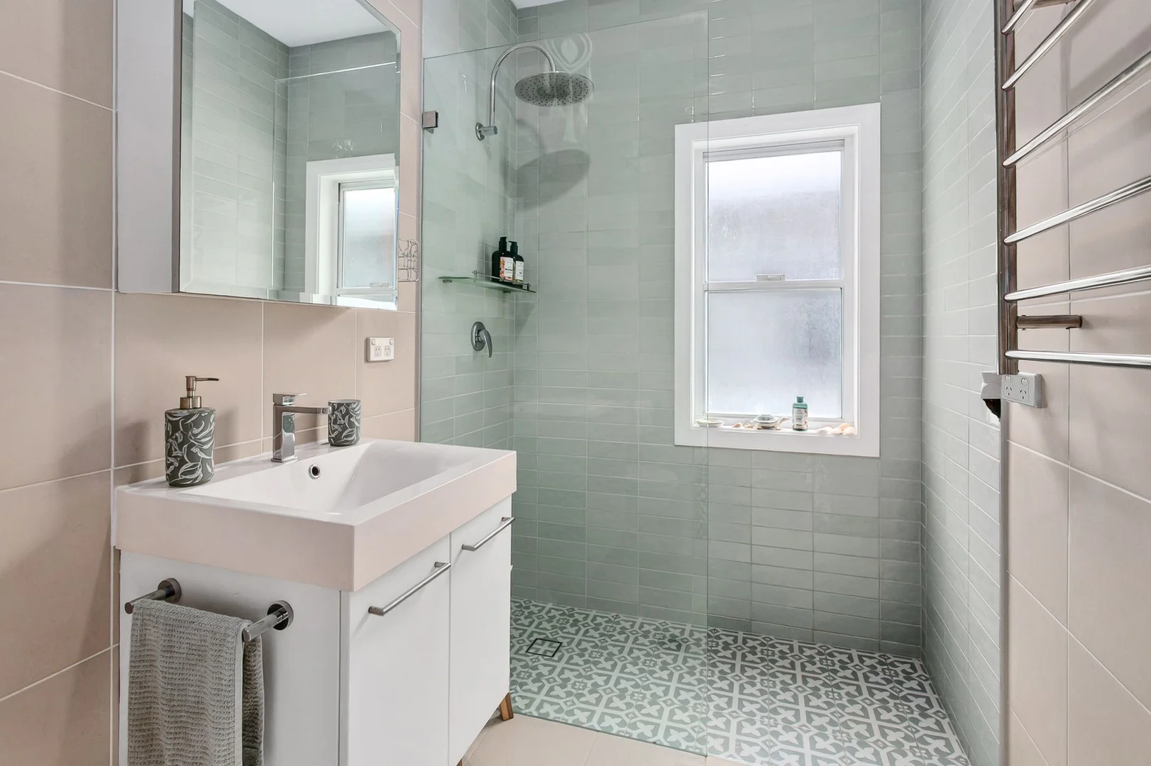 Additional image 10 of 96 Rickard Road, North Narrabeen NSW 2101