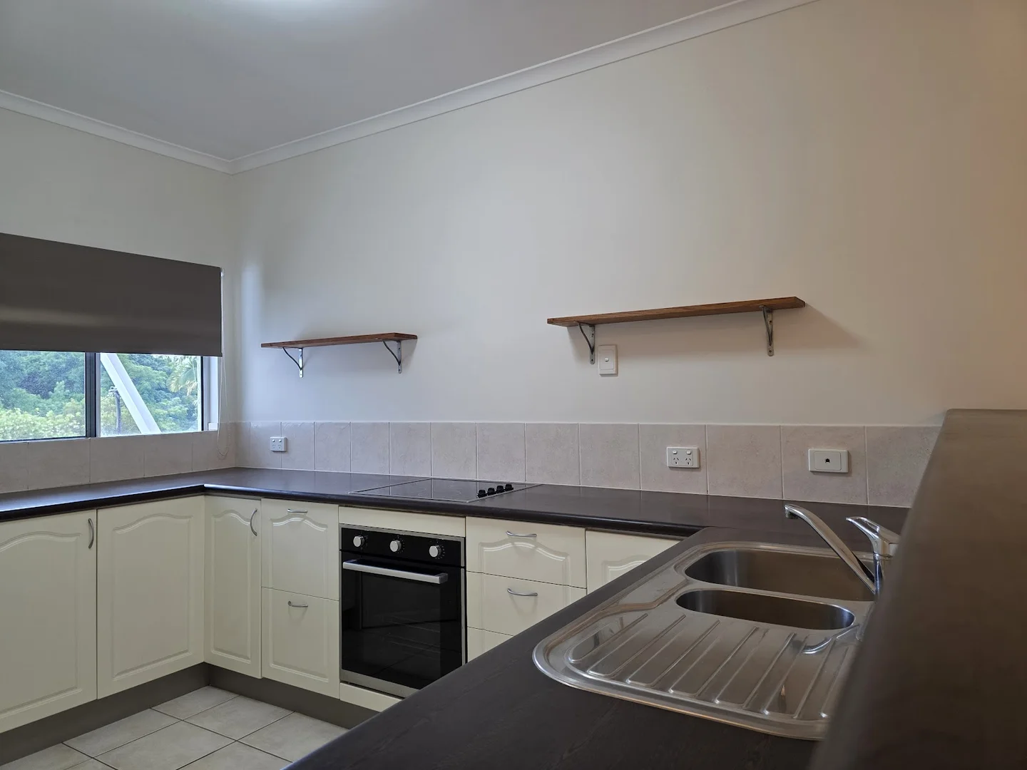 Additional image 9 of 11/33-35 Kamerunga Road, Stratford QLD 4870