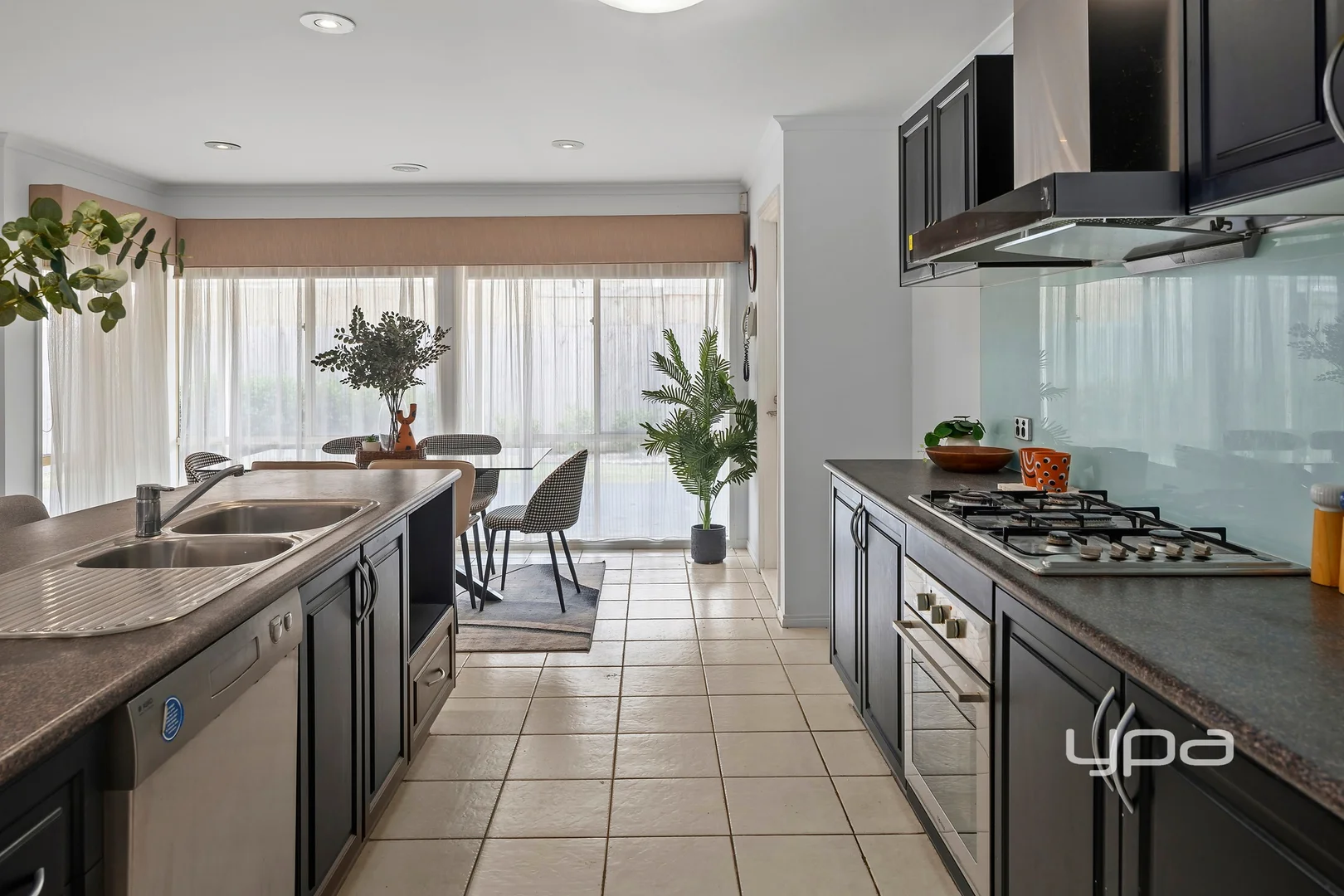 Additional image 12 of 2 Manly Court, Taylors Hill VIC 3037