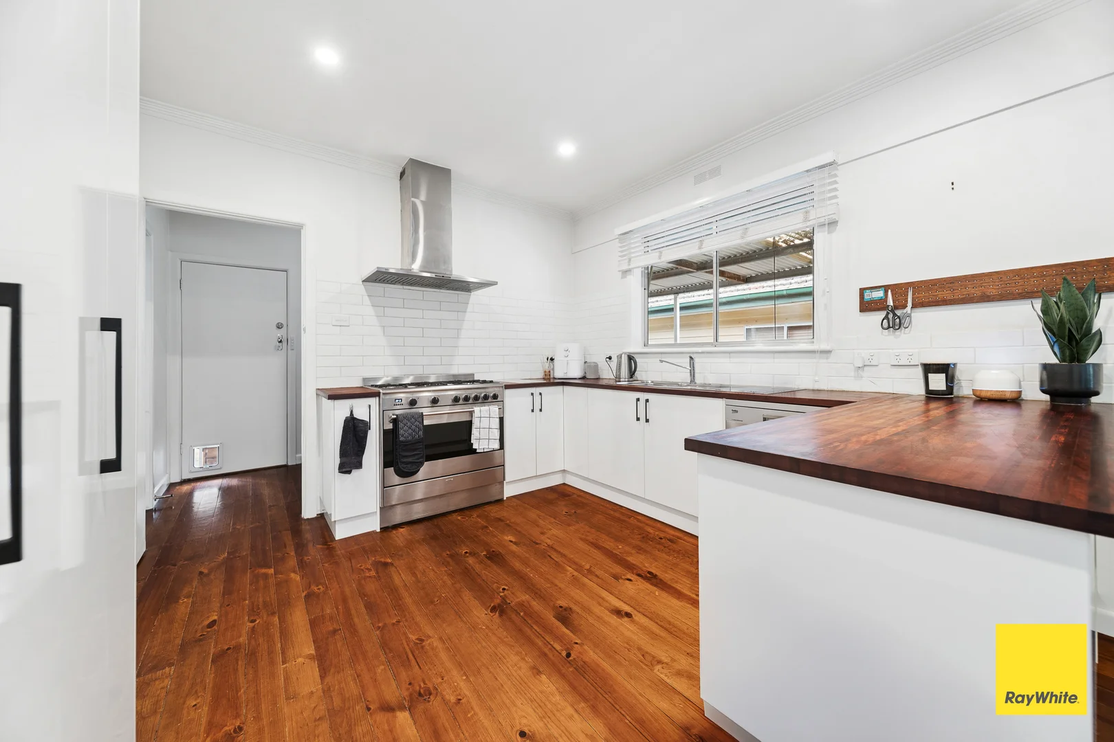Additional image 3 of 11 Kinross Street, Long Gully VIC 3550