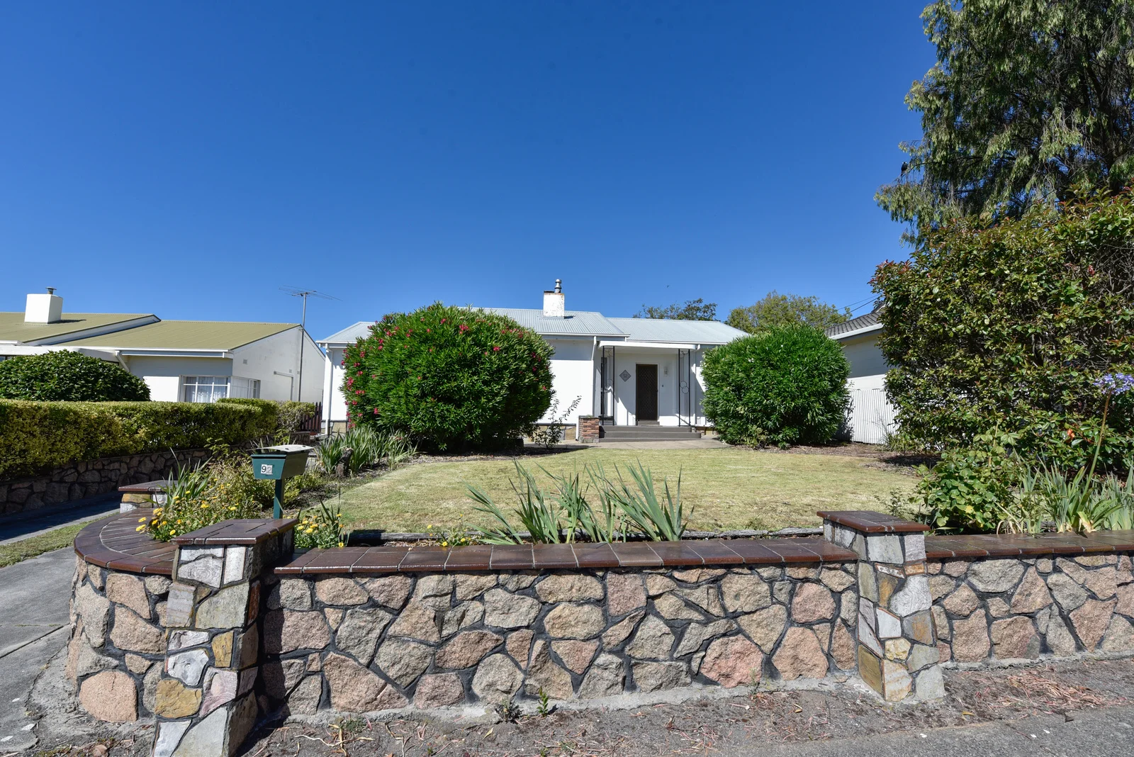 Additional image 15 of 92 Lake Terrace East, Mount Gambier SA 5290