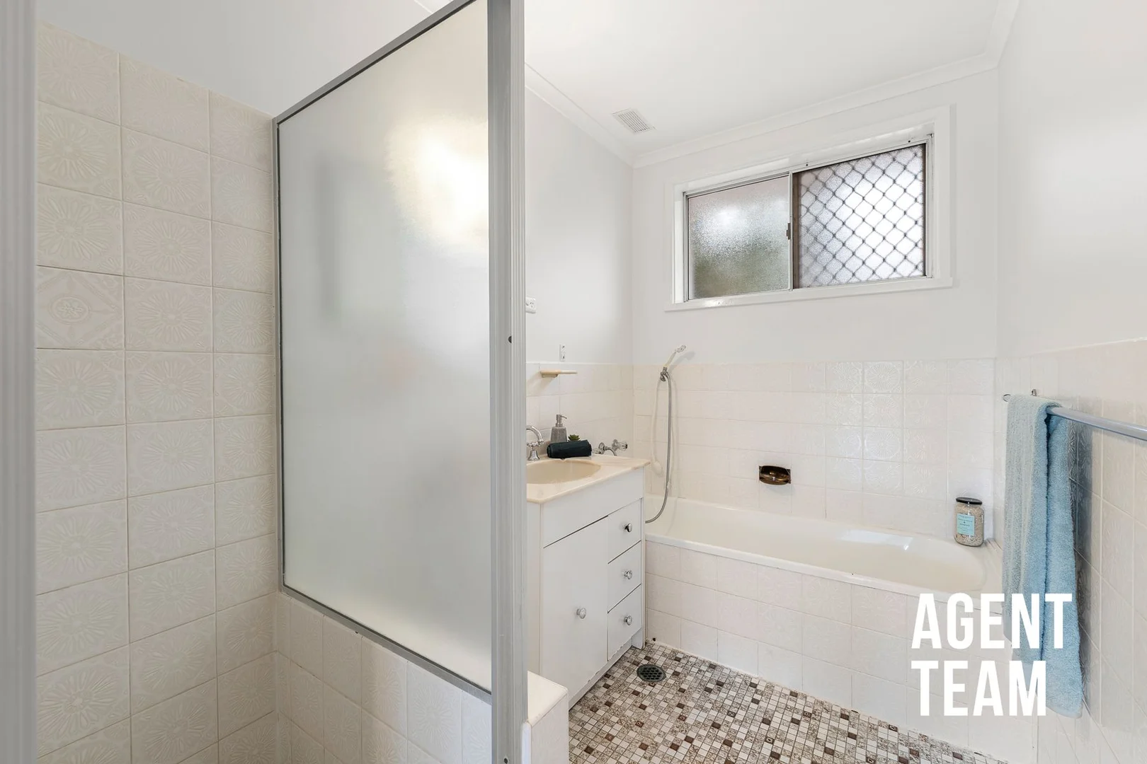 Additional image 18 of 41 Lindrum Crescent, Holt ACT 2615