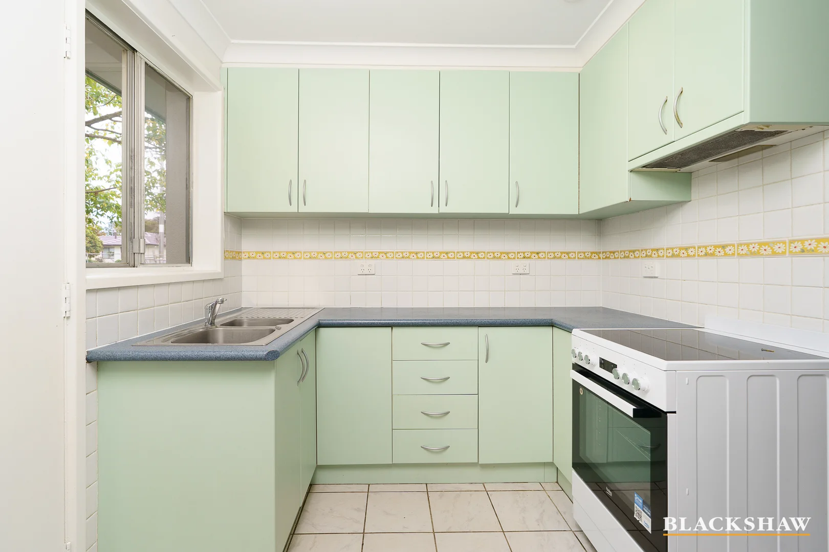 Additional image 6 of 2/16 Wilgabar Way, Karabar NSW 2620