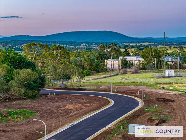 Lot 14 32a Crest Road, Armidale NSW 2350