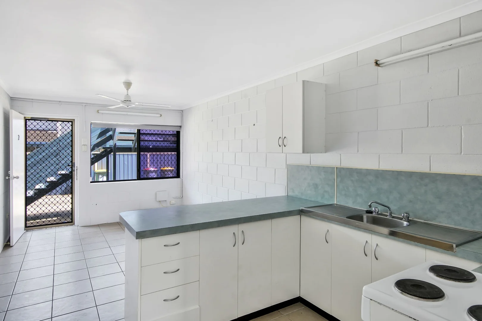 Additional image 8 of 2/4 East Gordon Street, Mackay QLD 4740