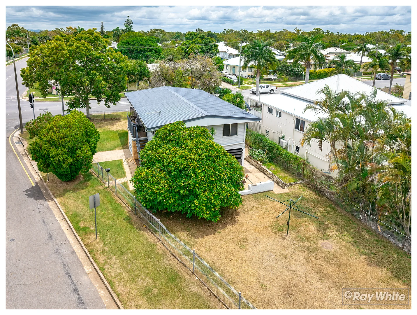 Additional image 30 of 267 Elphinstone Street, Koongal QLD 4701