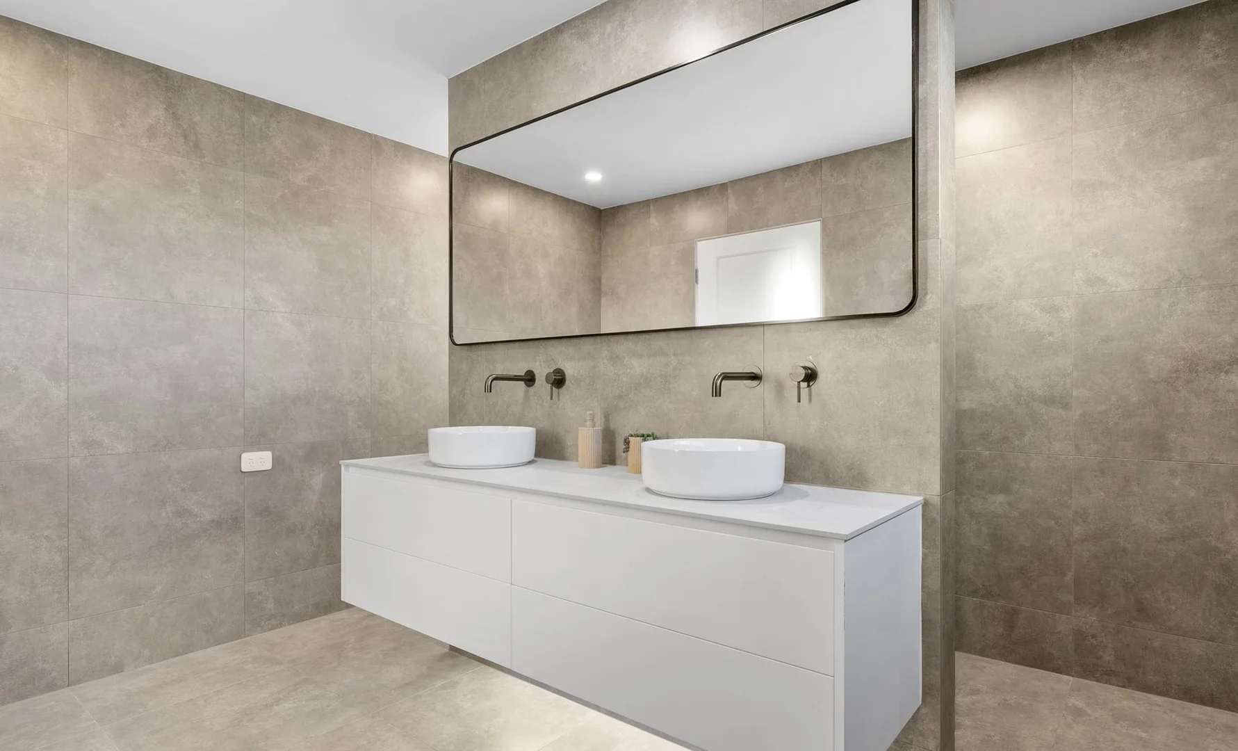 Additional image 10 of 46 George Street, Taylors Hill VIC 3037