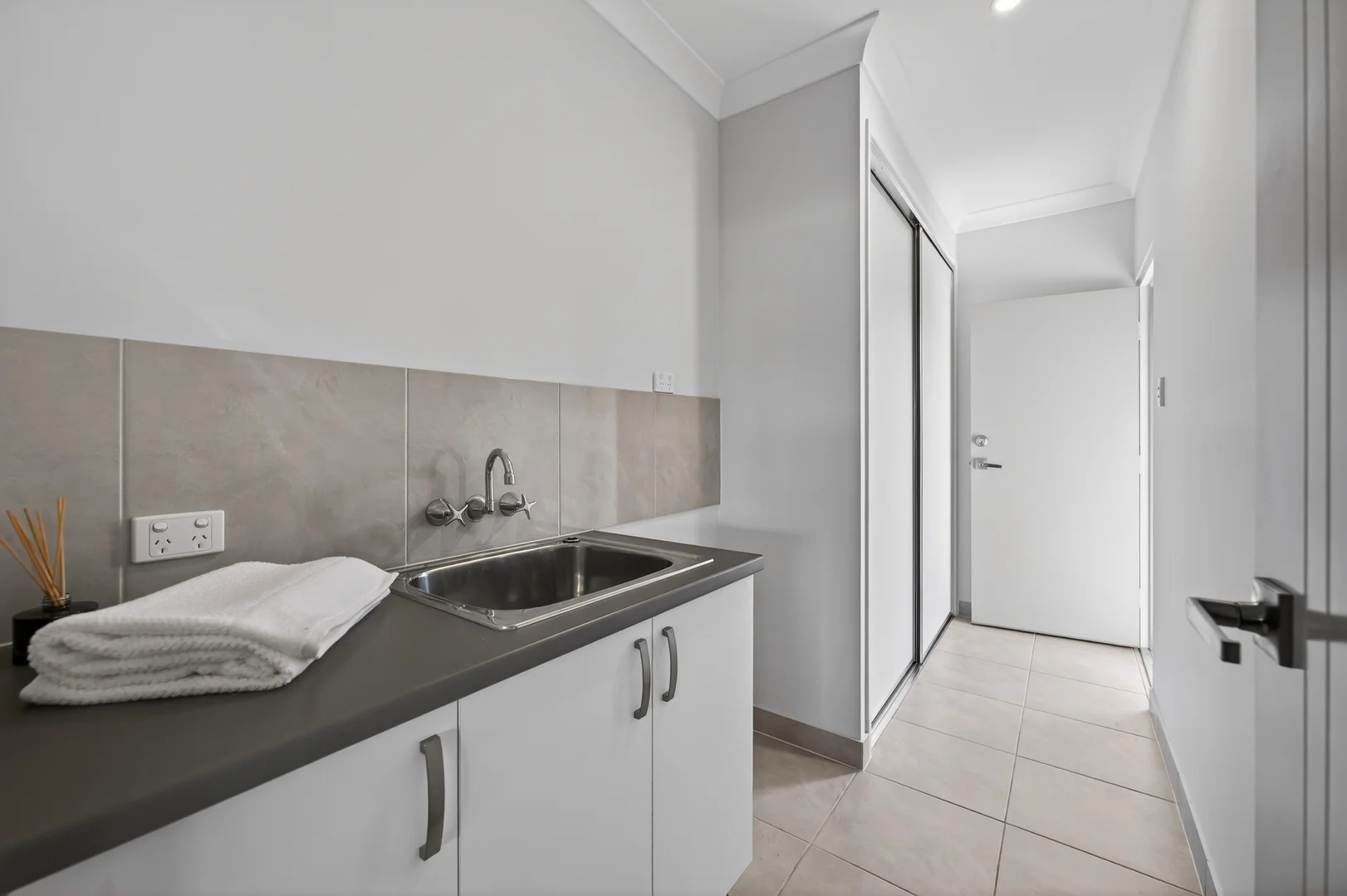 Additional image 13 of 122 Sanctum Boulevard, Mount Low QLD 4818