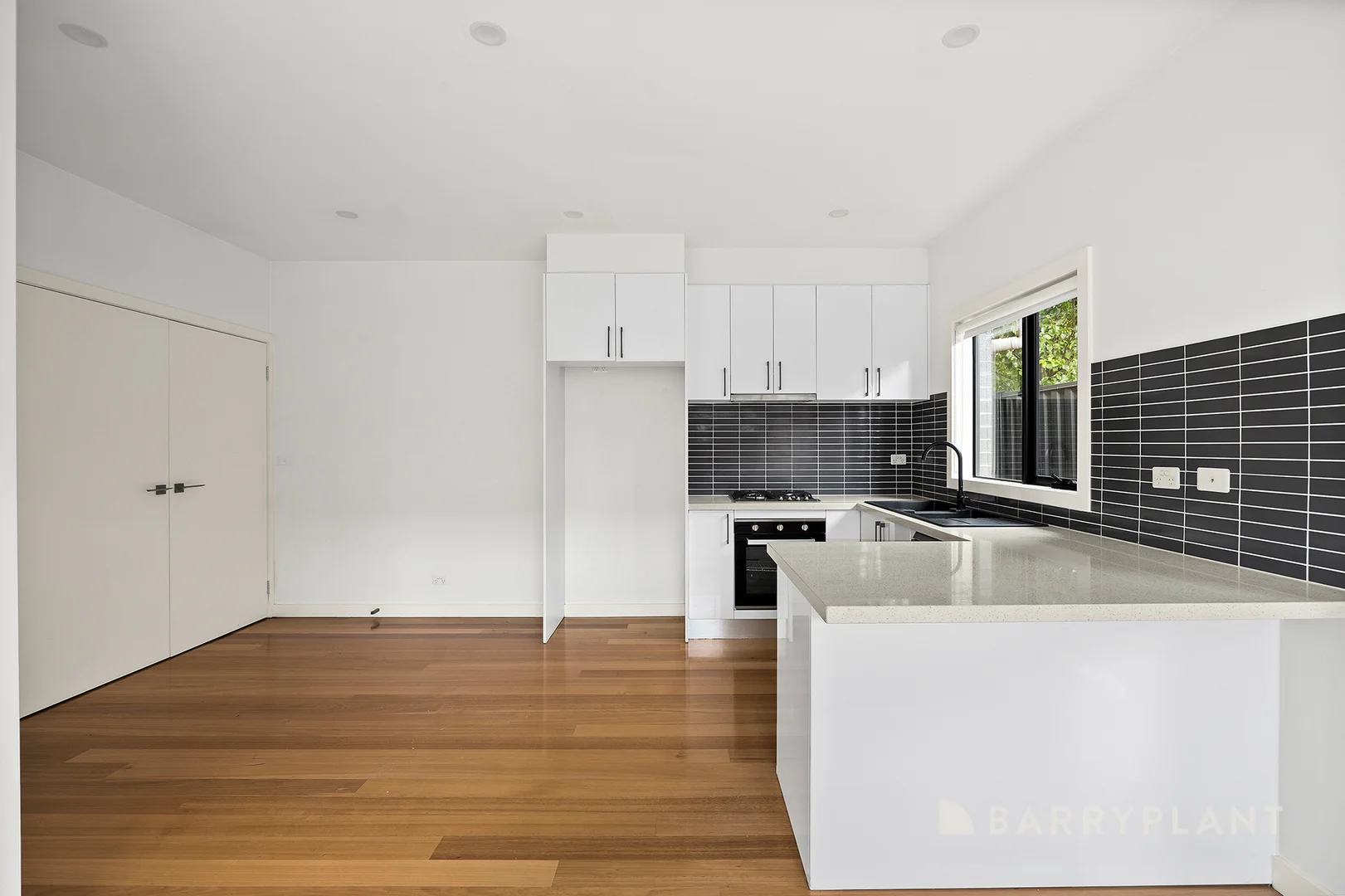 Additional image 3 of 3/18 Neil Street, Hadfield VIC 3046