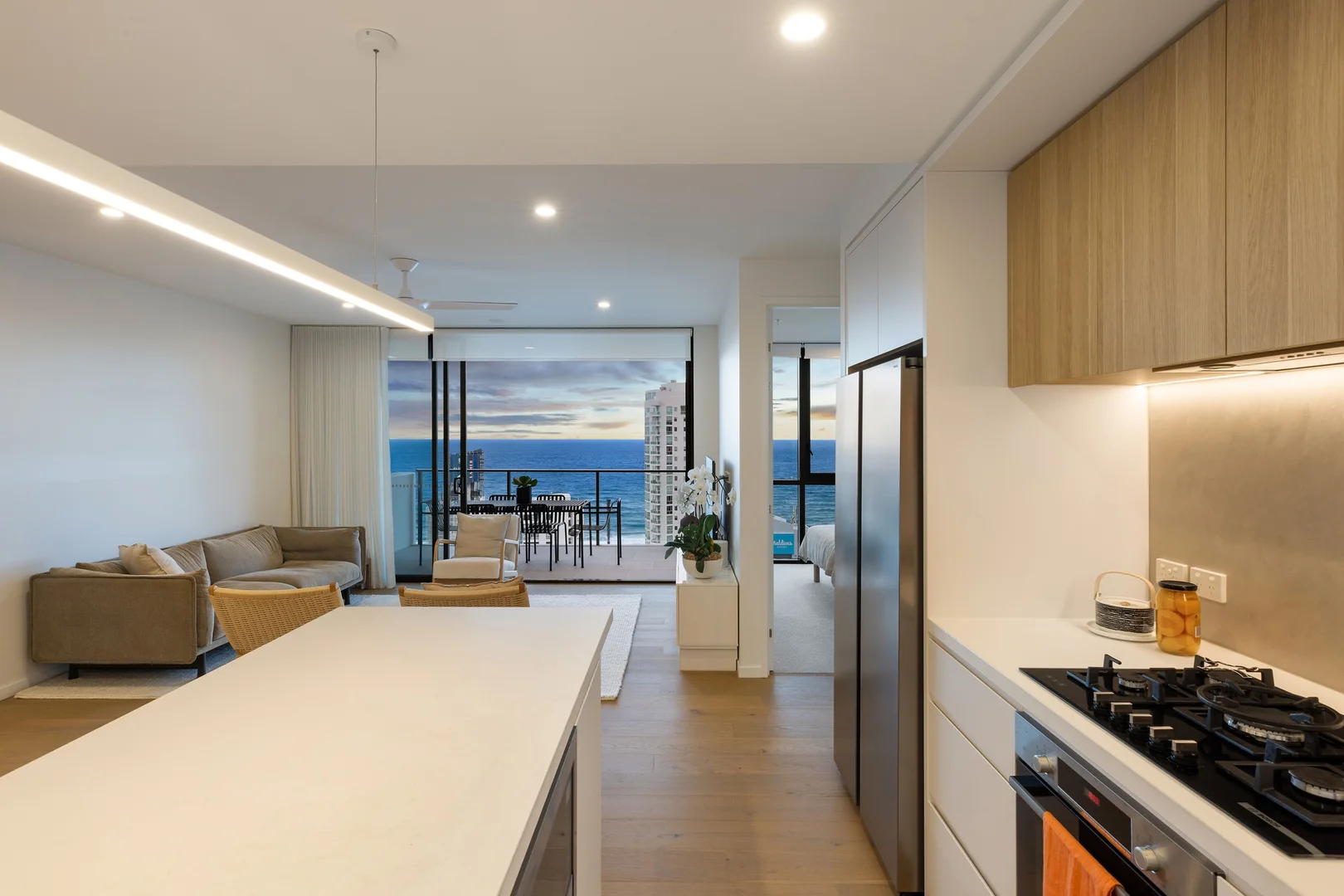 Additional image 4 of 204/25 Woodroffe Avenue, Main Beach QLD 4217