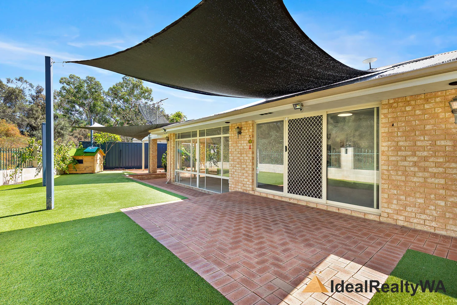 Additional image 23 of 18 Waterside Retreat, Wilson WA 6107