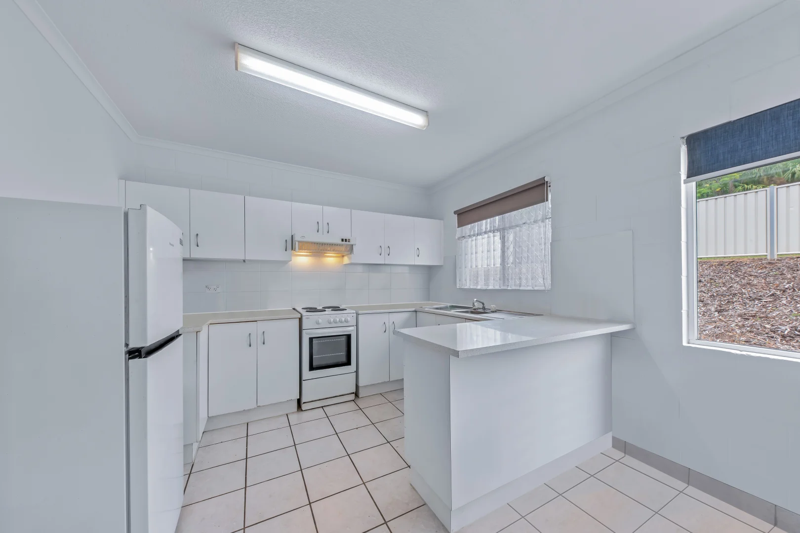 Additional image 2 of 5/3 Eshelby Drive, Cannonvale QLD 4802