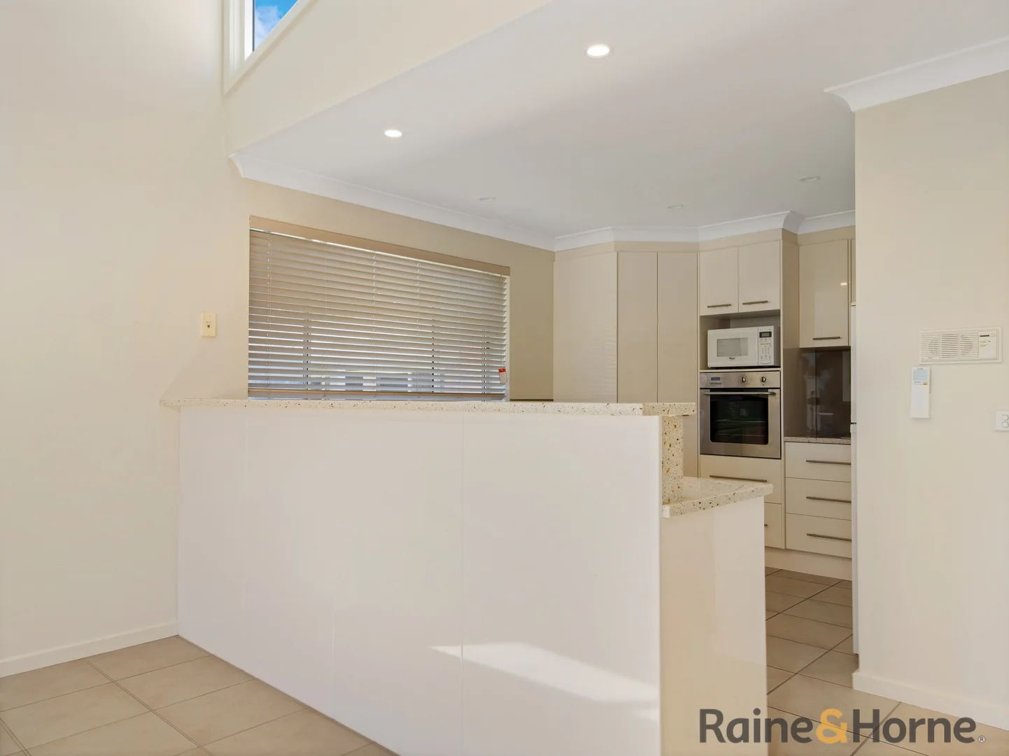 Additional image 15 of 2/33 Tallawang Avenue, Malua Bay NSW 2536