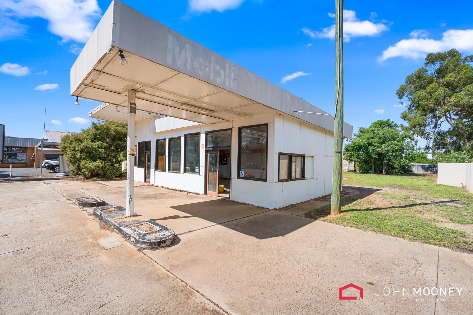 Additional image 2 of 62-64 Green Street, Lockhart NSW 2656