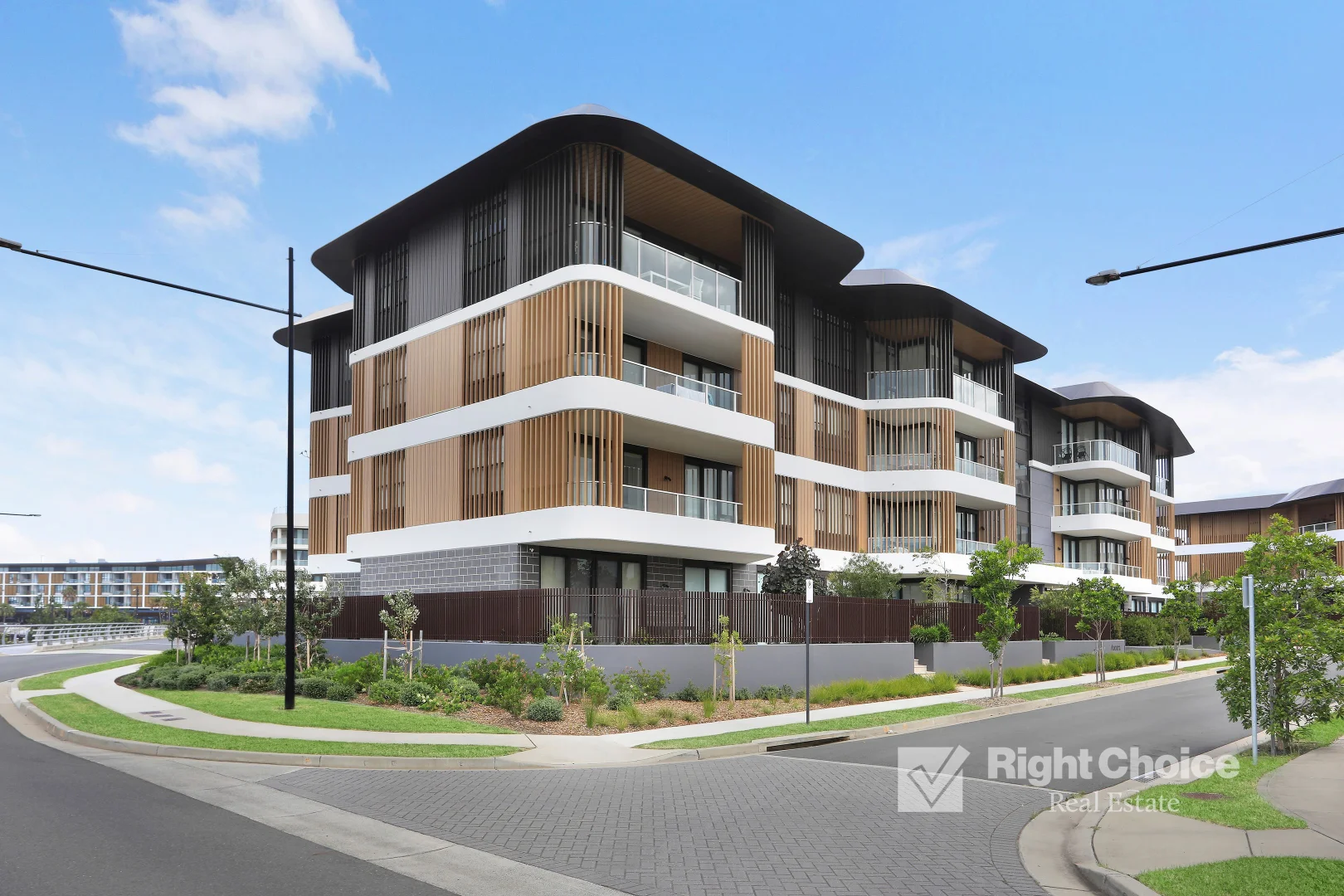 Additional image 3 of 201/11 Lapwing Avenue, Shell Cove NSW 2529