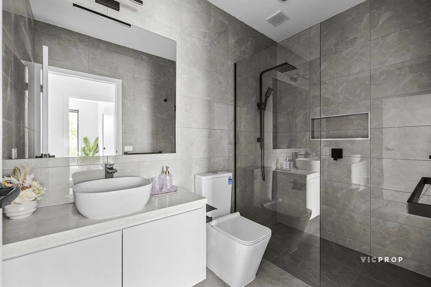 Additional image 9 of 1/28 Roderick Street, Doncaster East VIC 3109