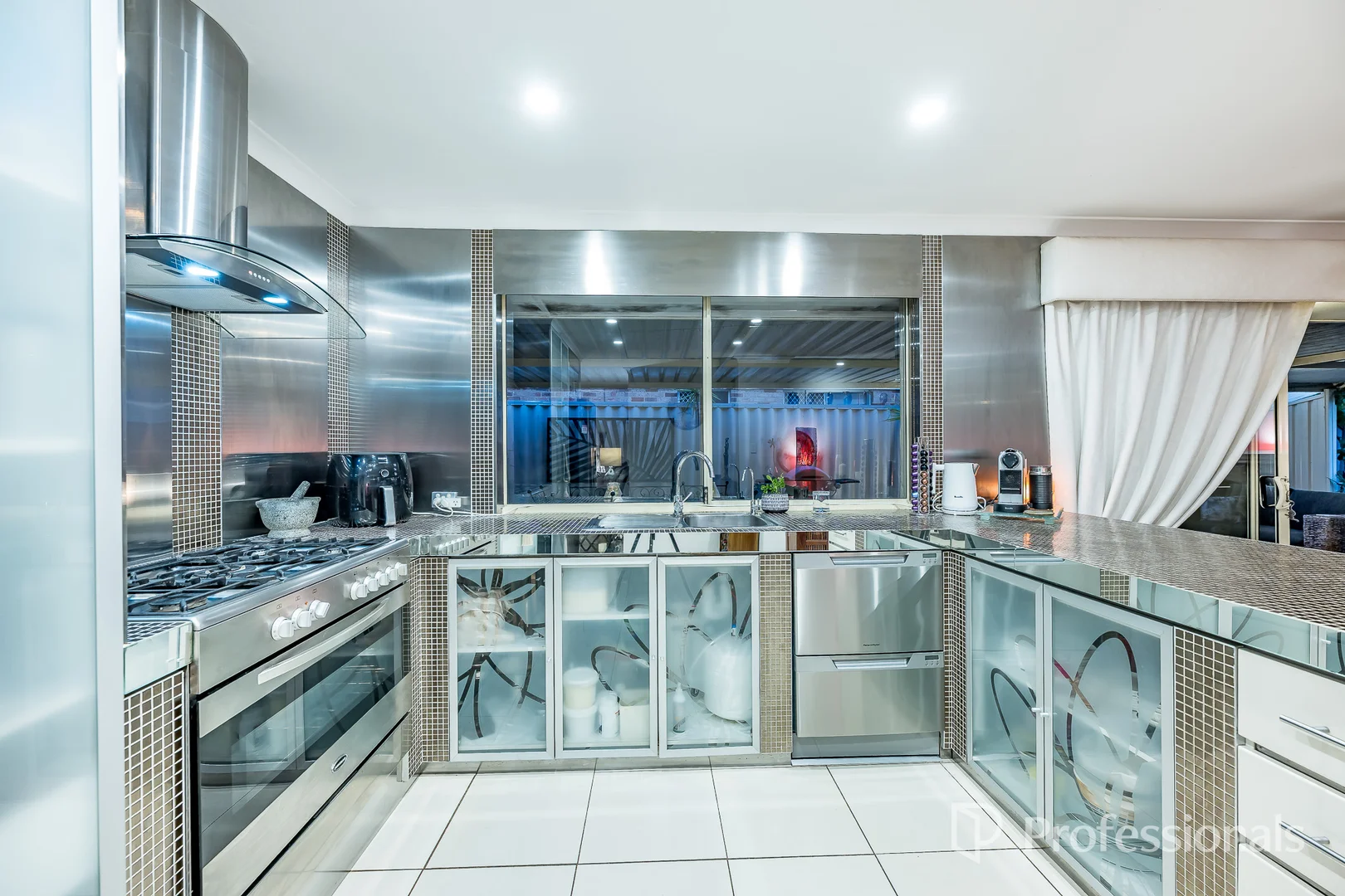 Additional image 6 of 17 Gidley Cove, Quinns Rocks WA 6030