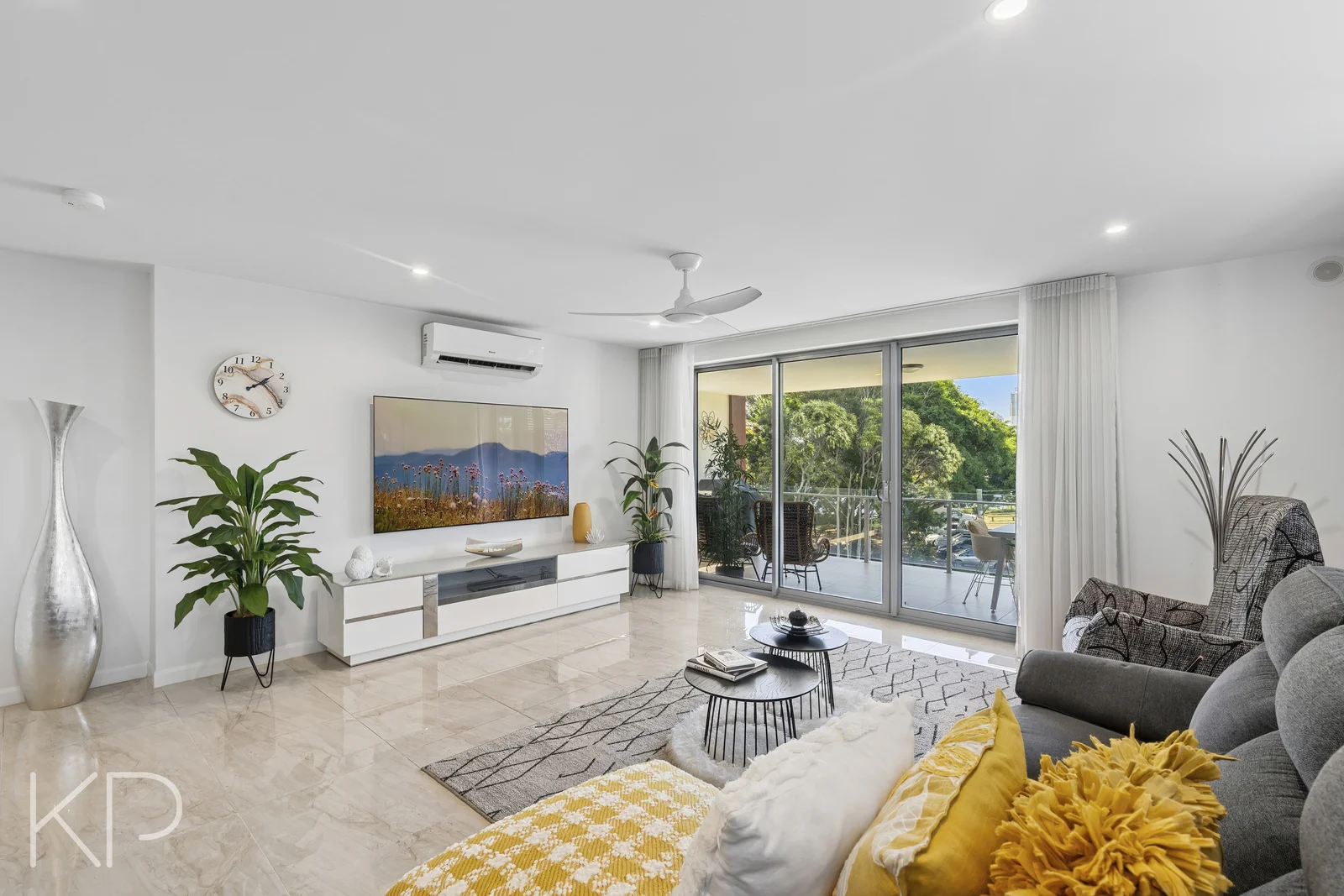 Additional image 2 of 201/14 Cannes Avenue, Surfers Paradise QLD 4217