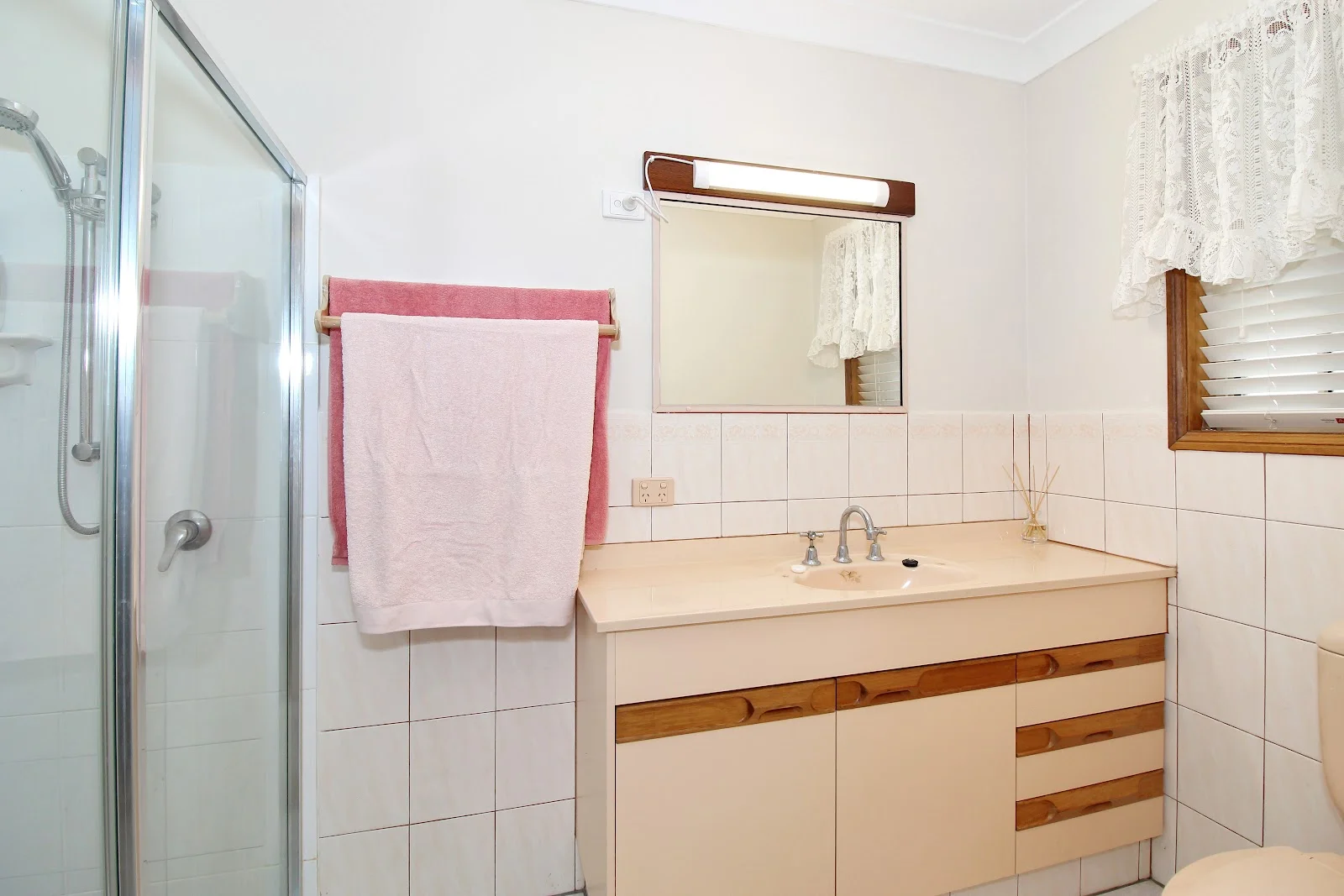 Additional image 12 of 15 James Street, Crows Nest QLD 4355