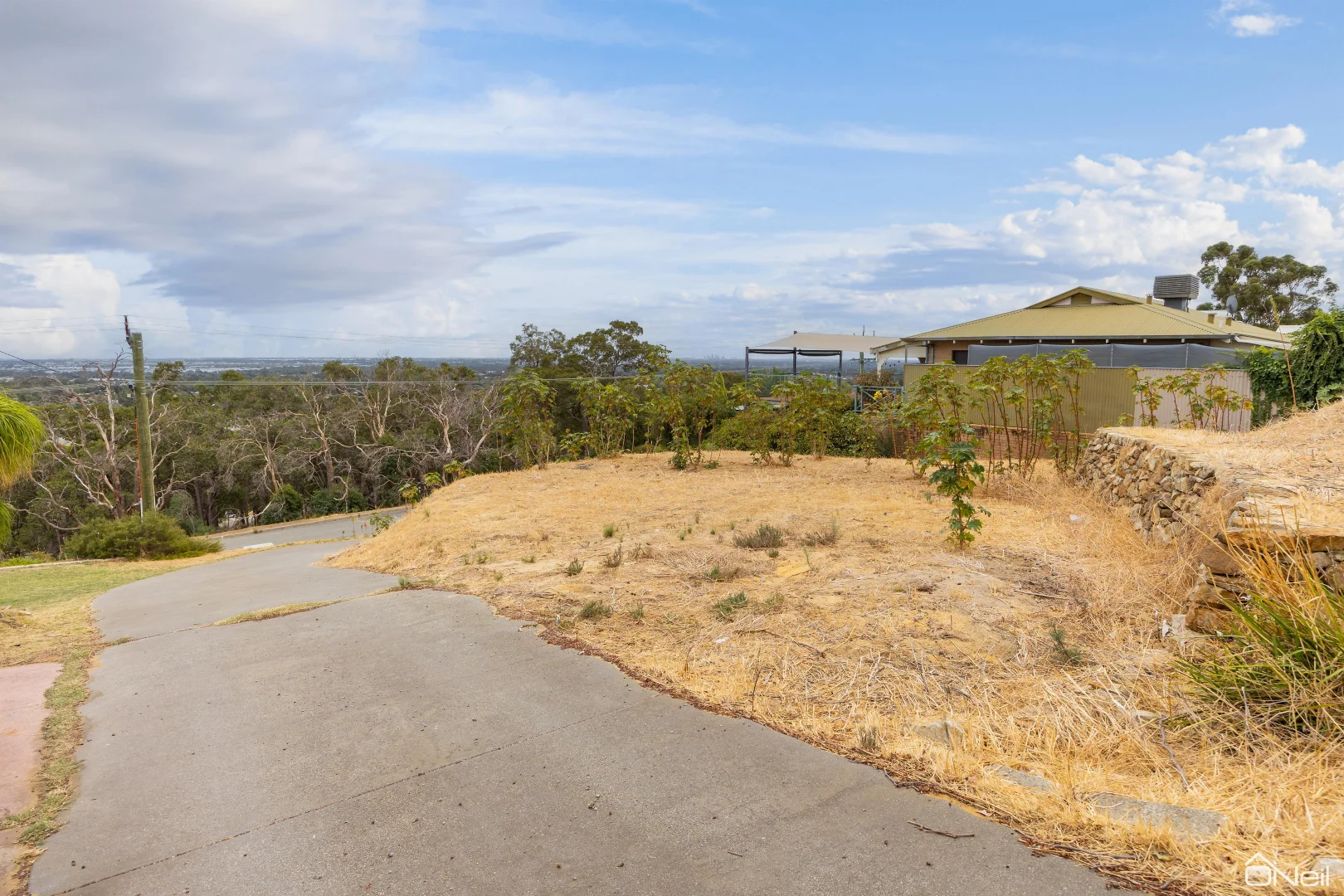 Additional image 11 of 34 Carrick Road, Mount Richon WA 6112
