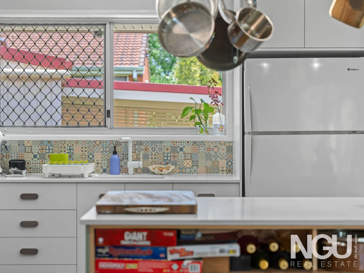 Additional image 7 of 2 Hind Court, Bundamba QLD 4304