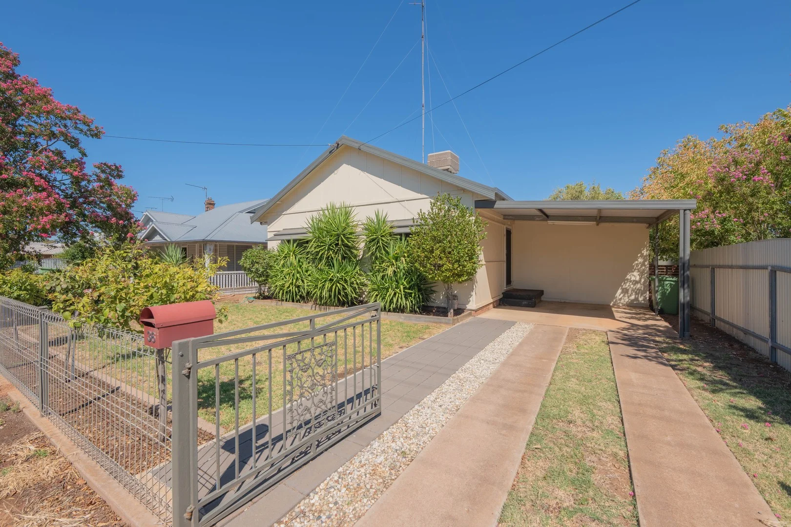 36 Maitland Street, West Wyalong NSW 2671