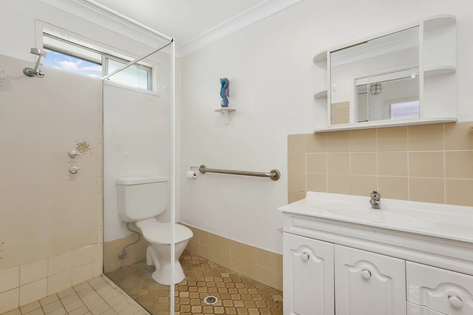 Additional image 12 of 7 Cary Crescent, Springfield NSW 2250