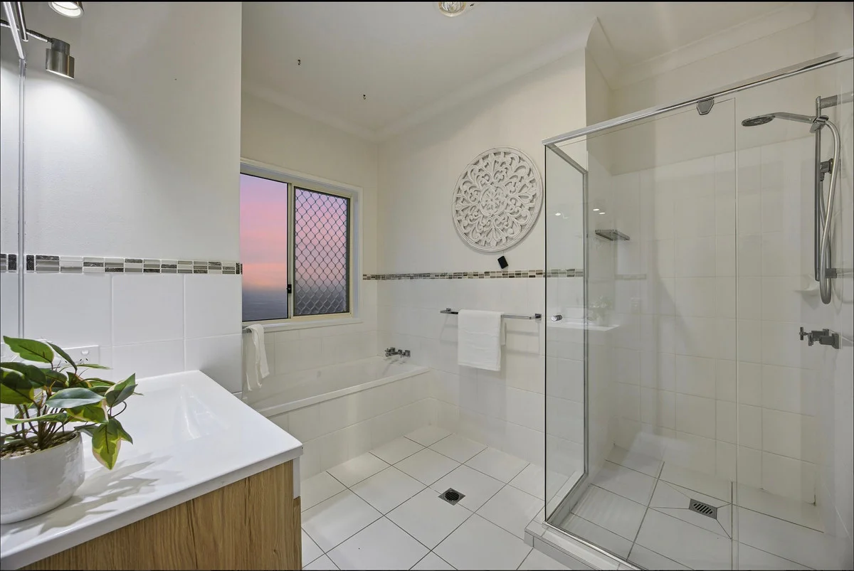 Additional image 4 of 39 Canada Place, Arundel QLD 4214