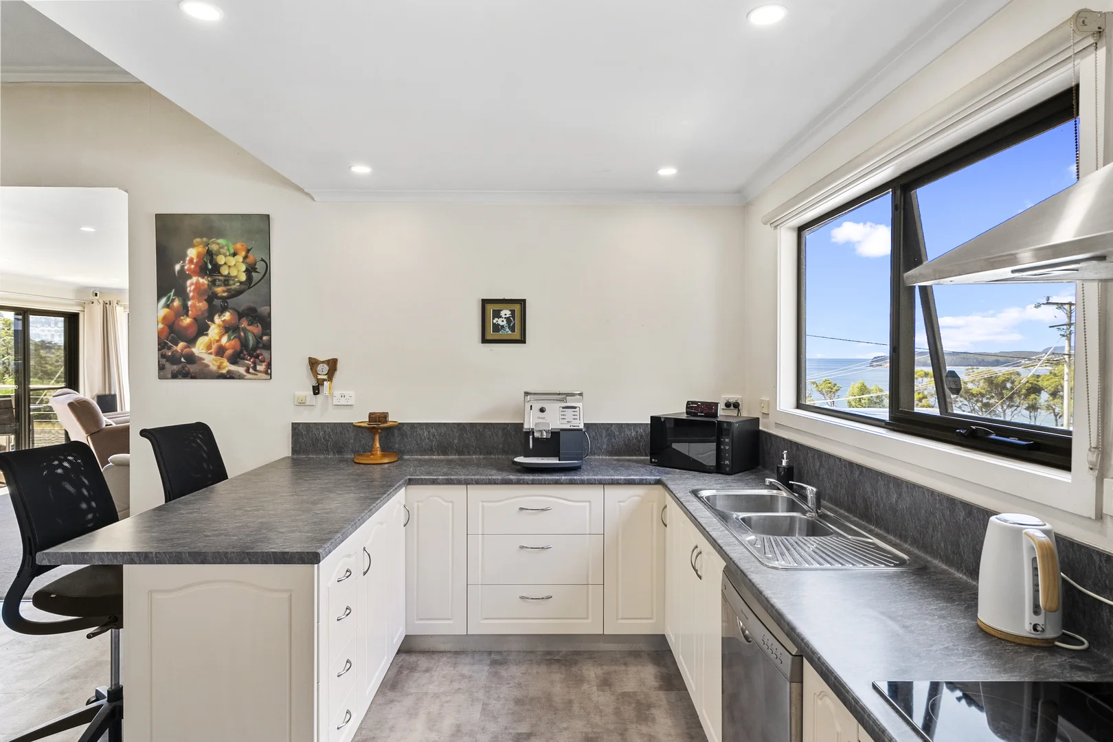 Additional image 11 of 406 Pirates Bay Drive, Eaglehawk Neck TAS 7179