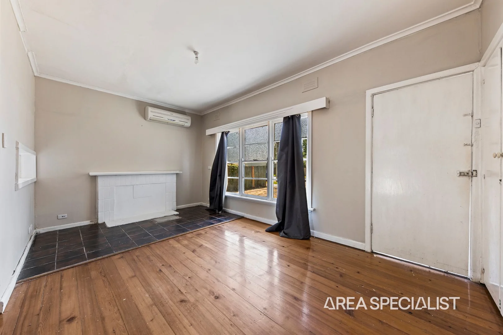 Additional image 4 of 2 Sybella Avenue, Koo Wee Rup VIC 3981