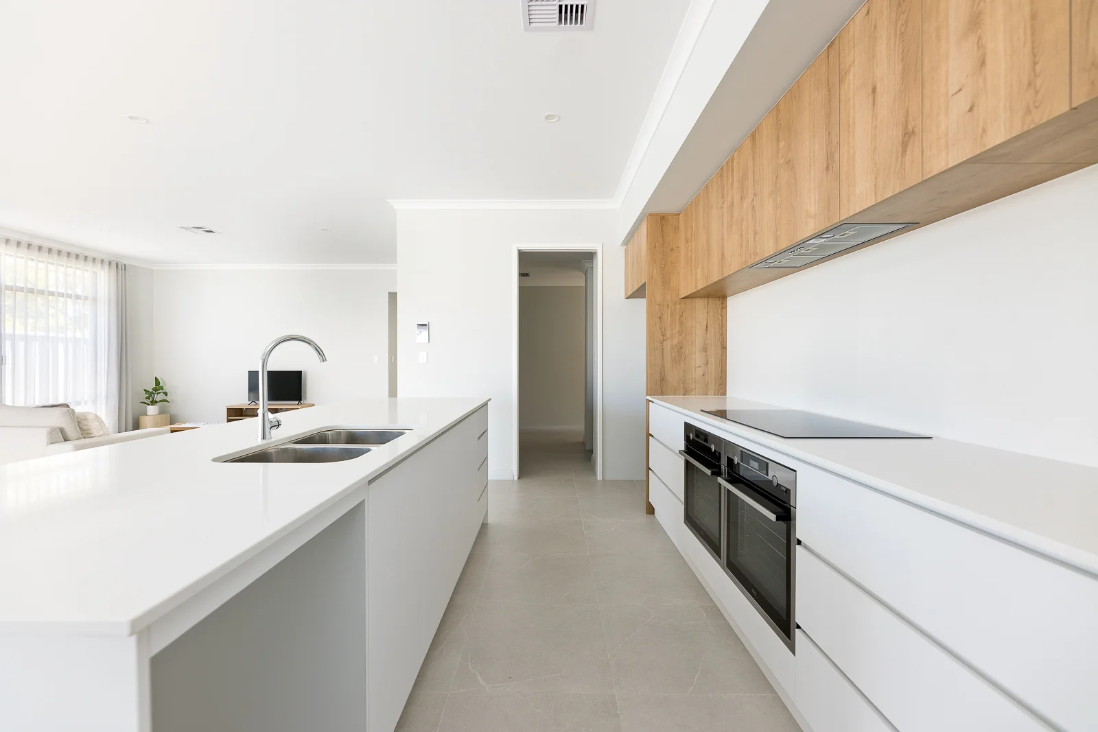 Additional image 9 of 61 Reynolds Road, Mount Pleasant WA 6153