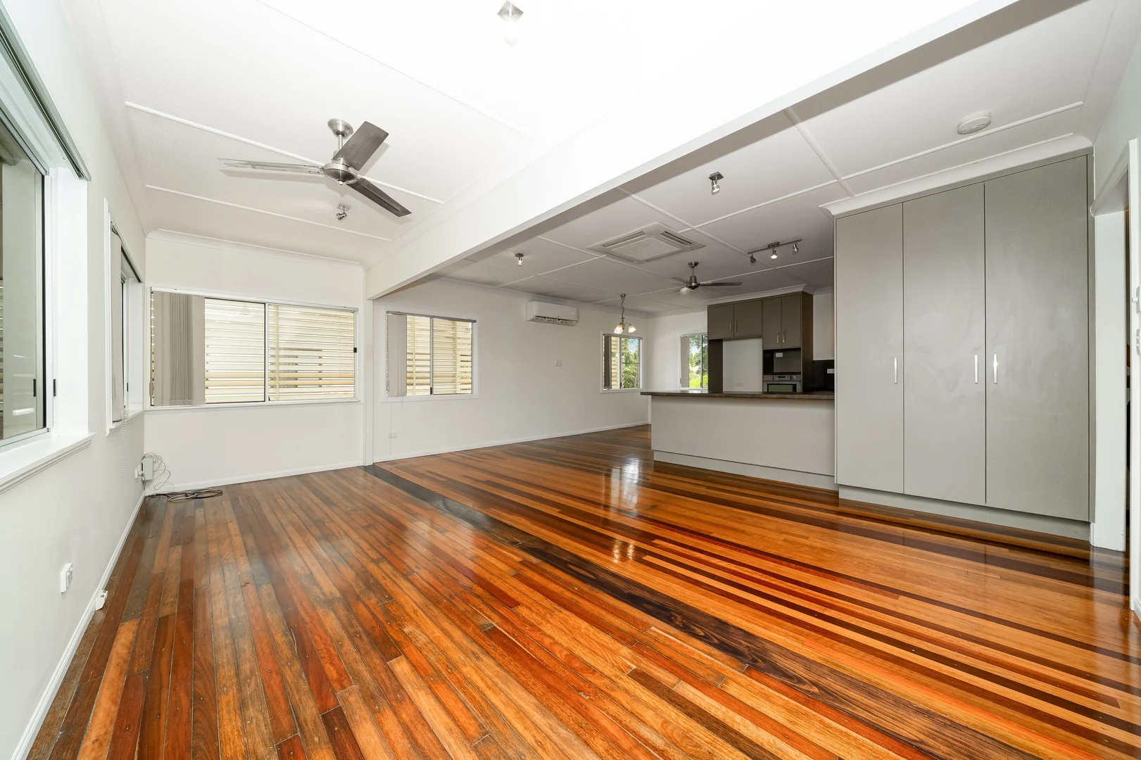 Additional image 5 of 17 Surrey Street, Hyde Park QLD 4812