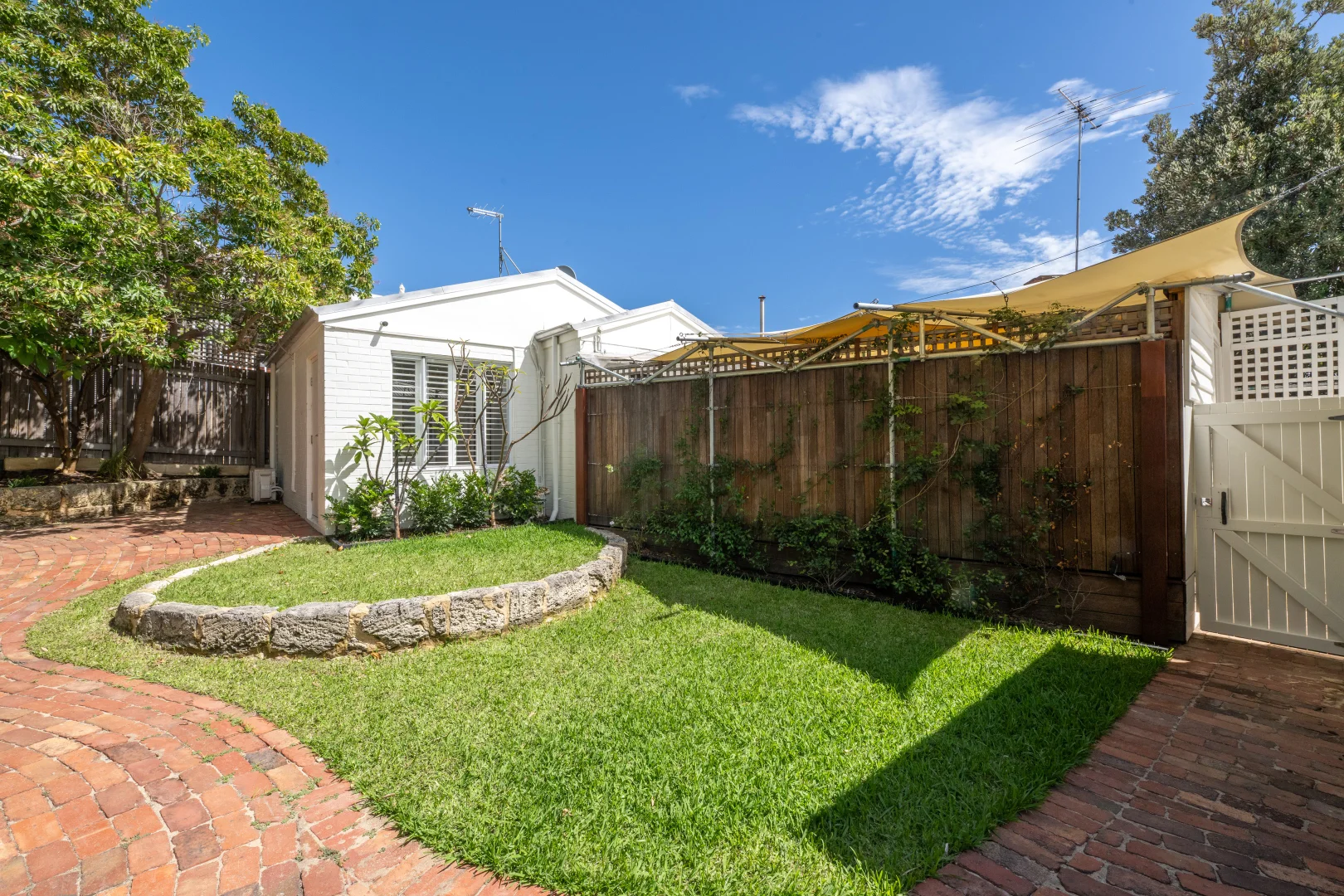 Additional image 24 of 116 Railway Street, Cottesloe WA 6011