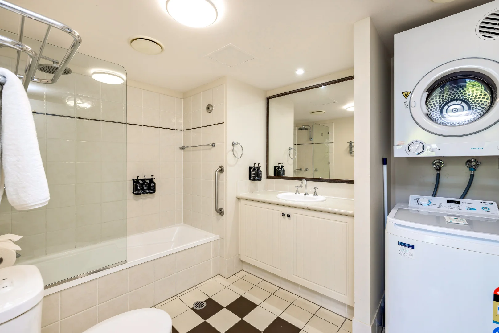 Additional image 6 of 313-315/53-57 Esplanade, Cairns City QLD 4870