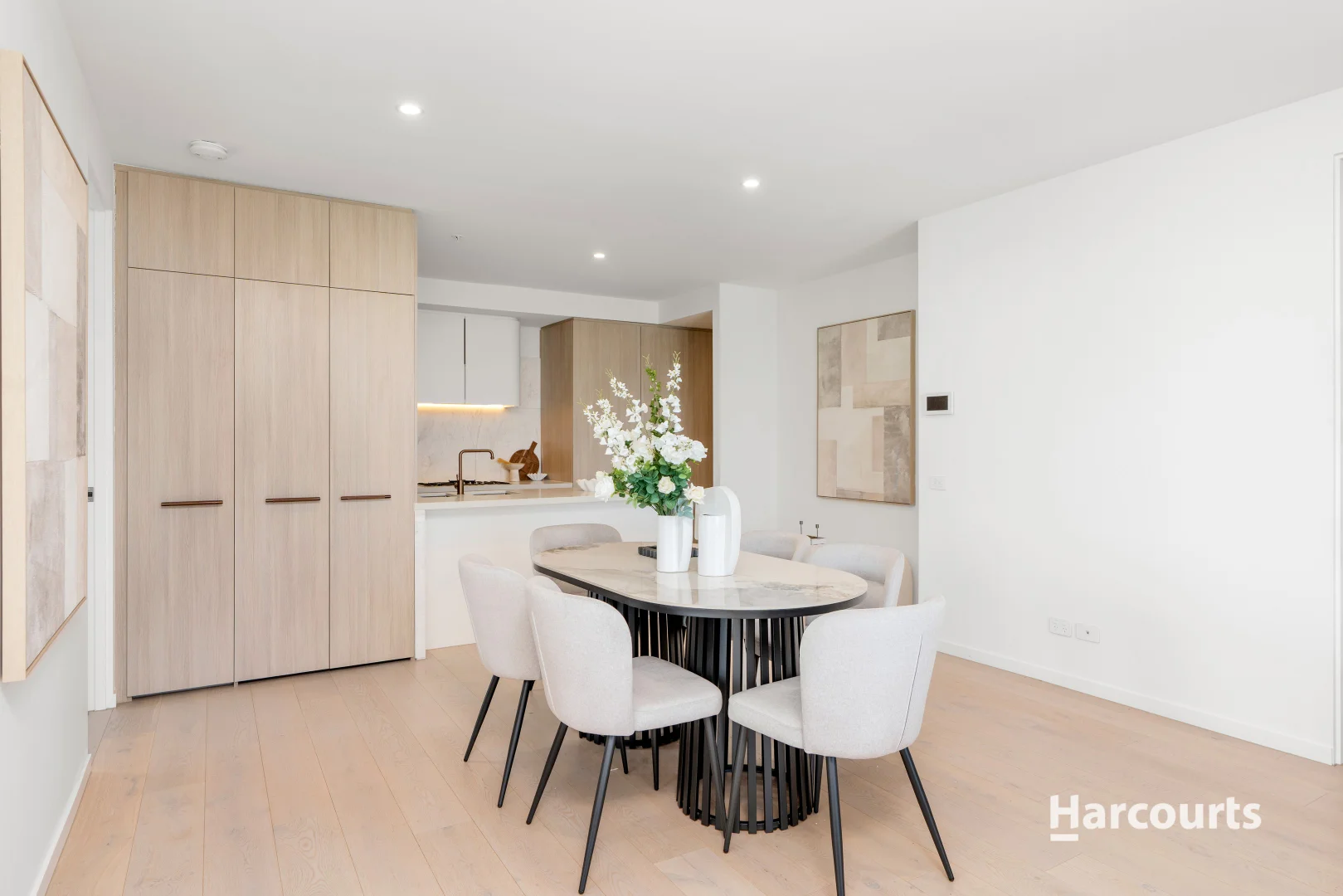 Additional image 4 of 1104/2 Snedden Drive, Glen Waverley VIC 3150