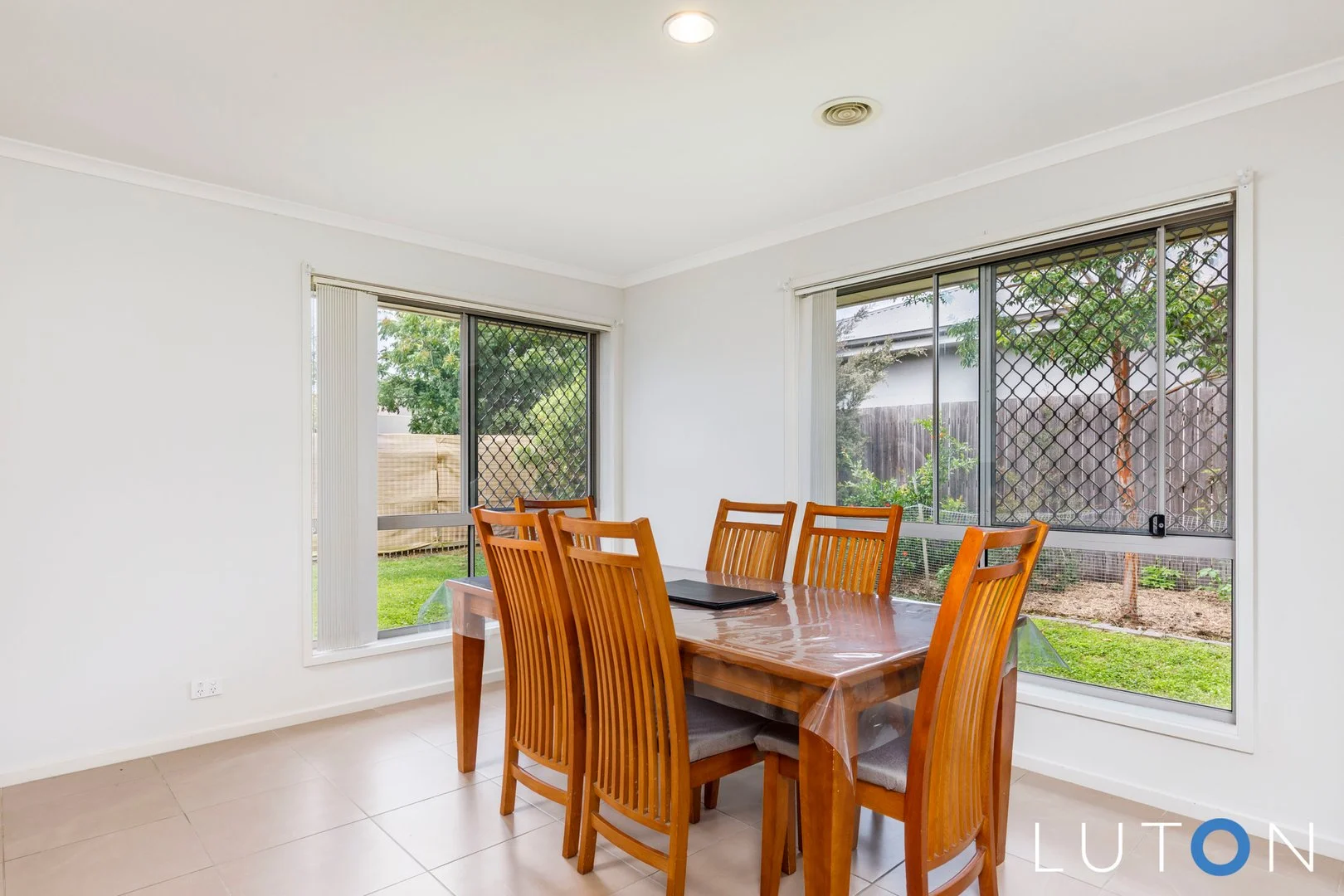 Additional image 4 of Franklin ACT 2913