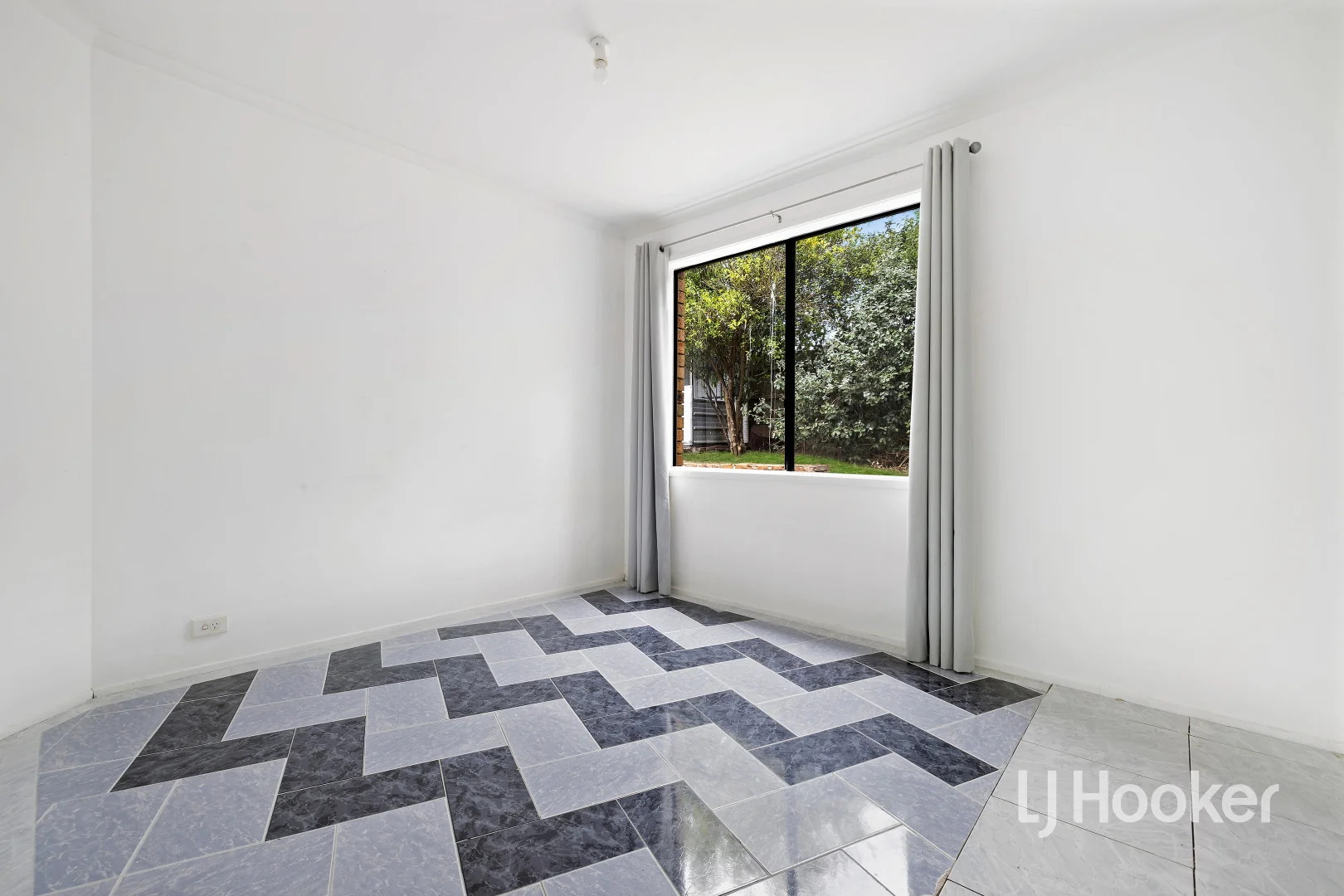 Additional image 8 of 28 Manatoka Crescent, Hampton Park VIC 3976