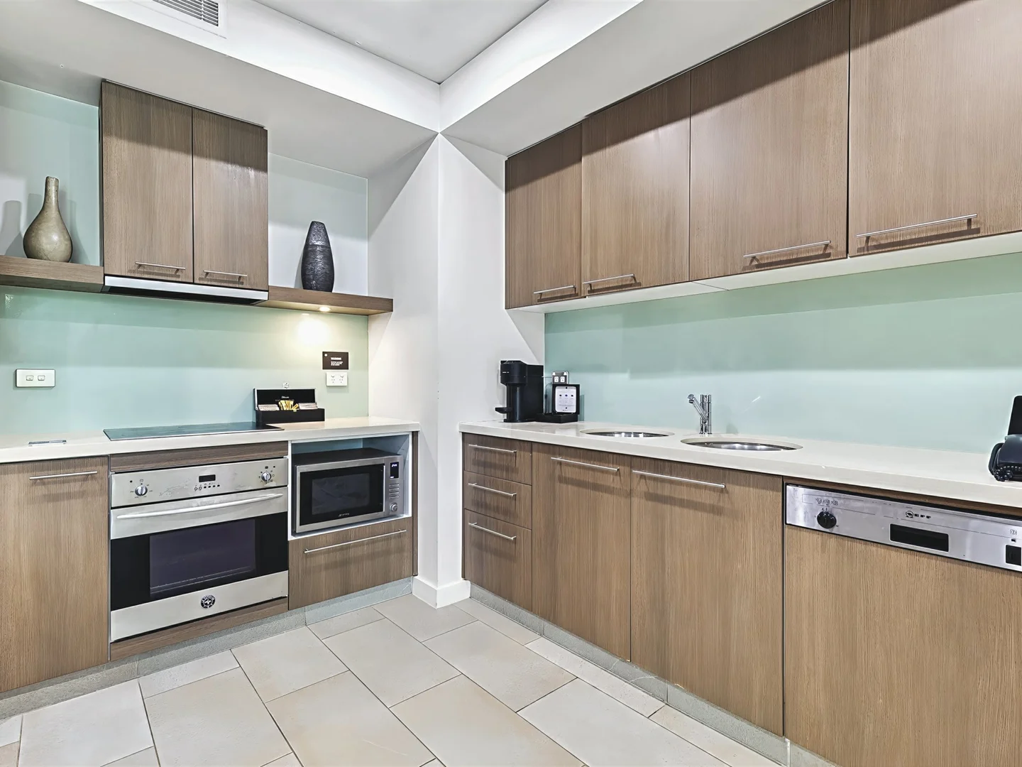 Additional image 3 of 210-211/5 Triton Street, Palm Cove QLD 4879