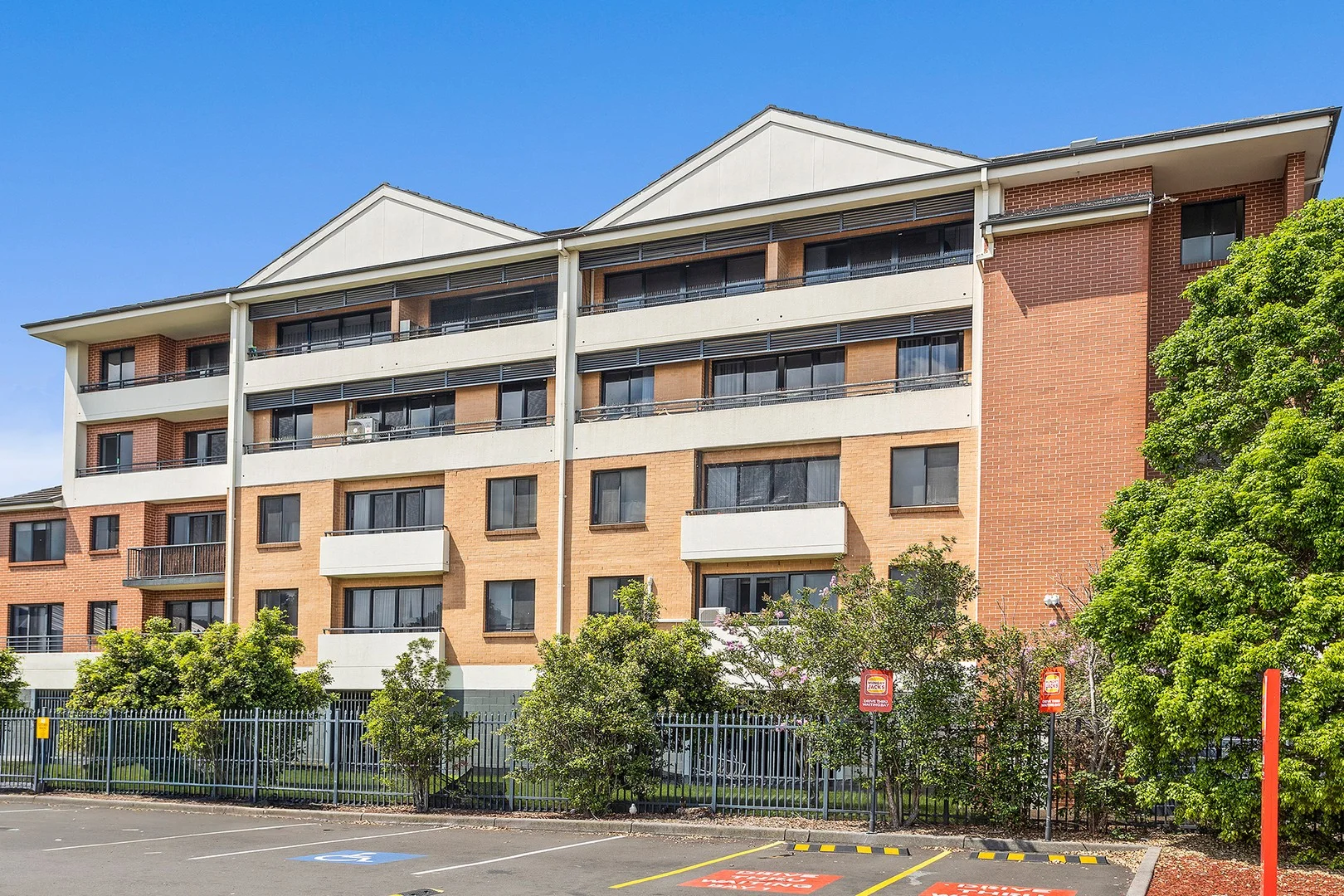 Additional image 4 of 7/214-220 Princes Highway, Fairy Meadow NSW 2519